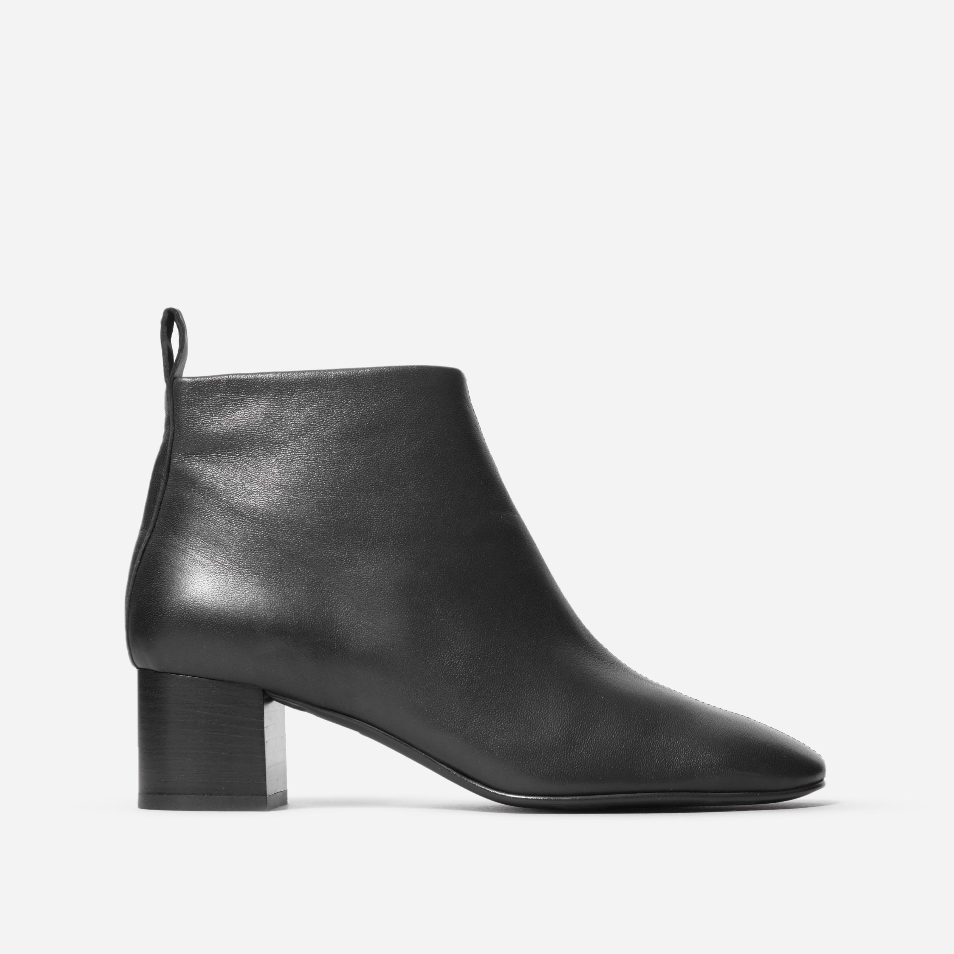 day ankle boot by everlane in black, size 5