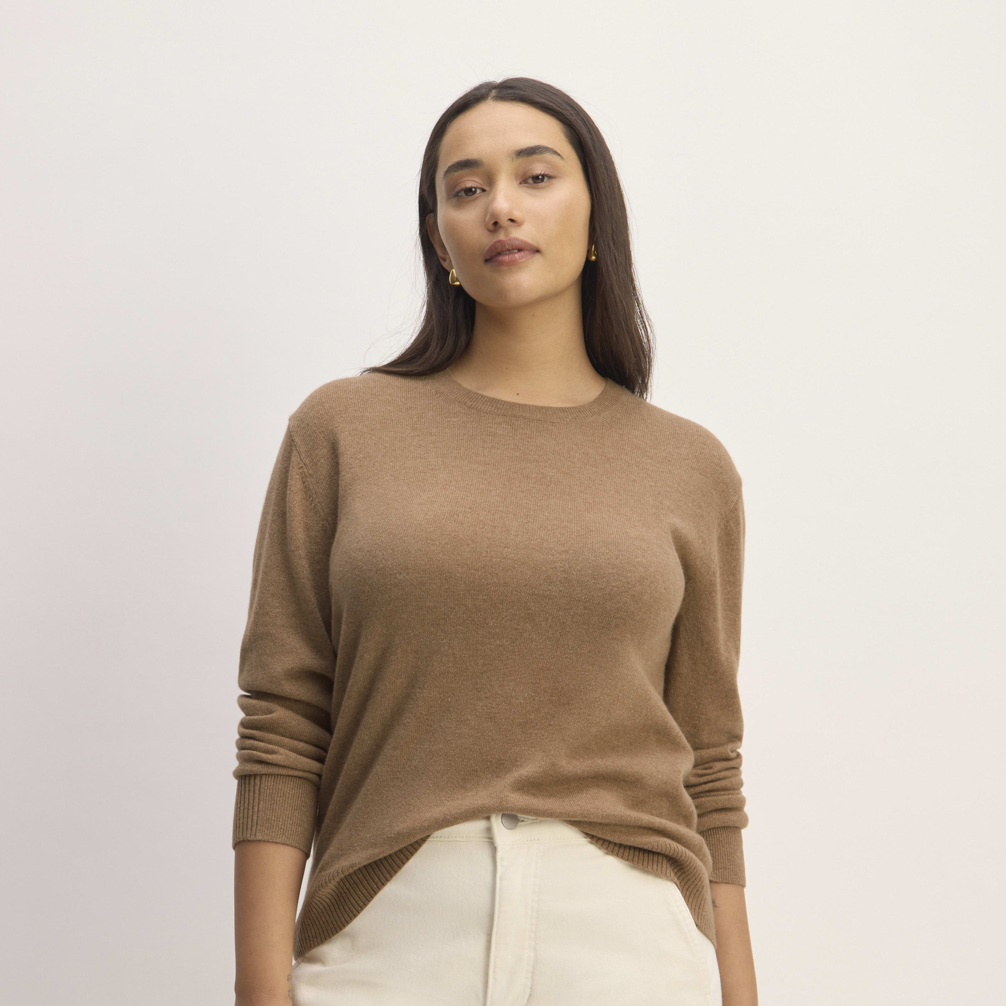 women's cashmere classic crew sweater by everlane in heathered brown, size xxs