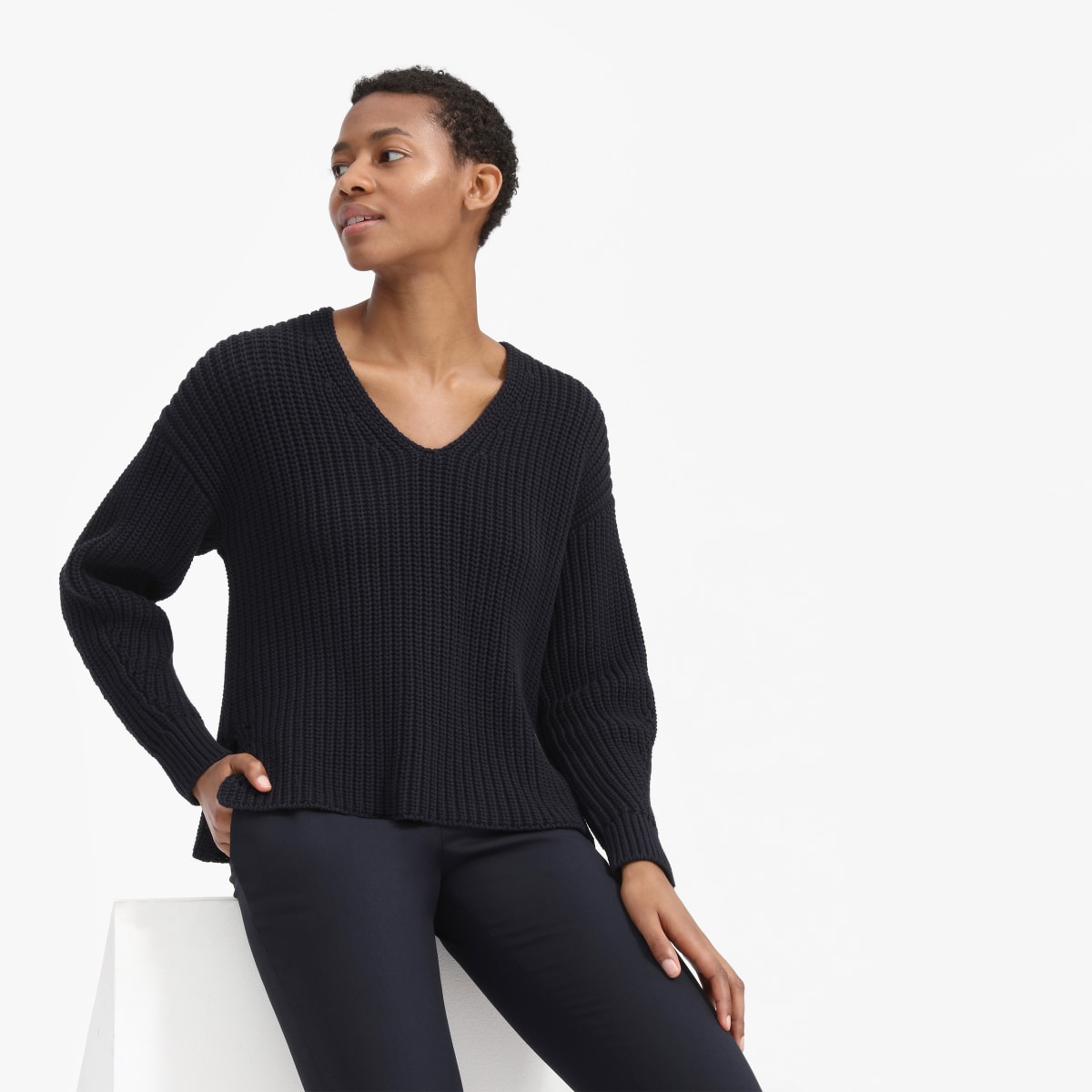 Women's Texture Cotton V-Neck | Everlane