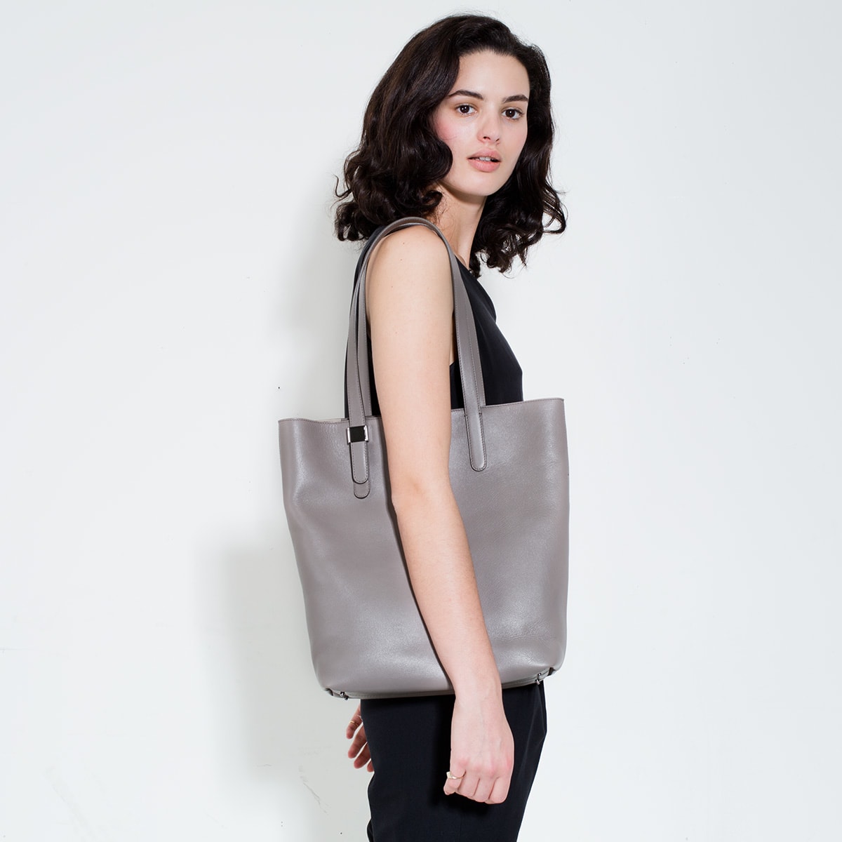 everlane petra tote