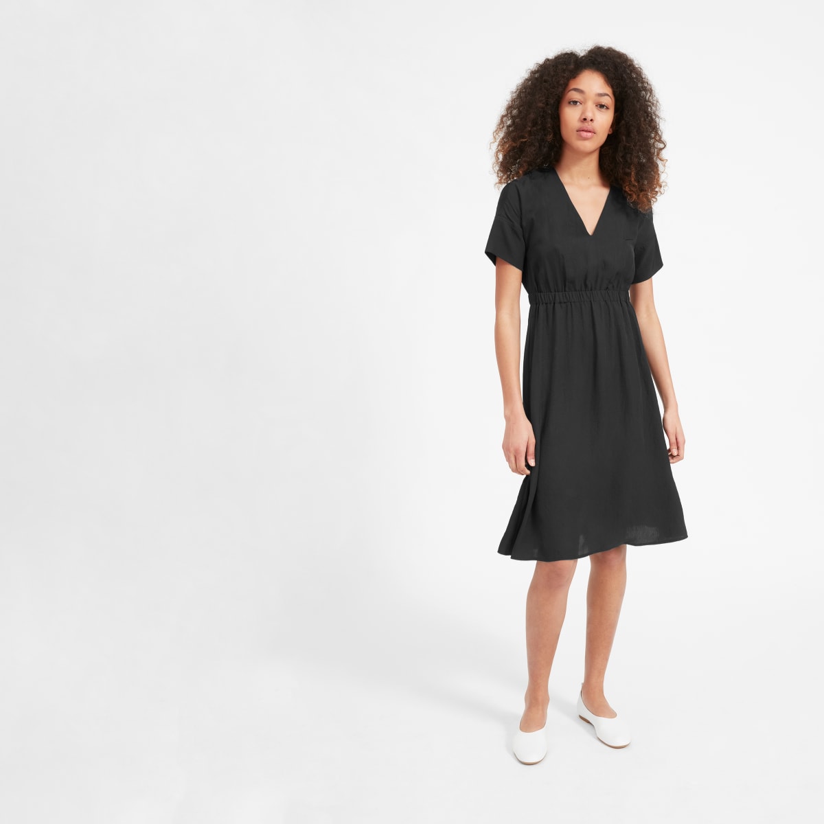 Women S Japanese Goweave Light V Neck Dress Everlane