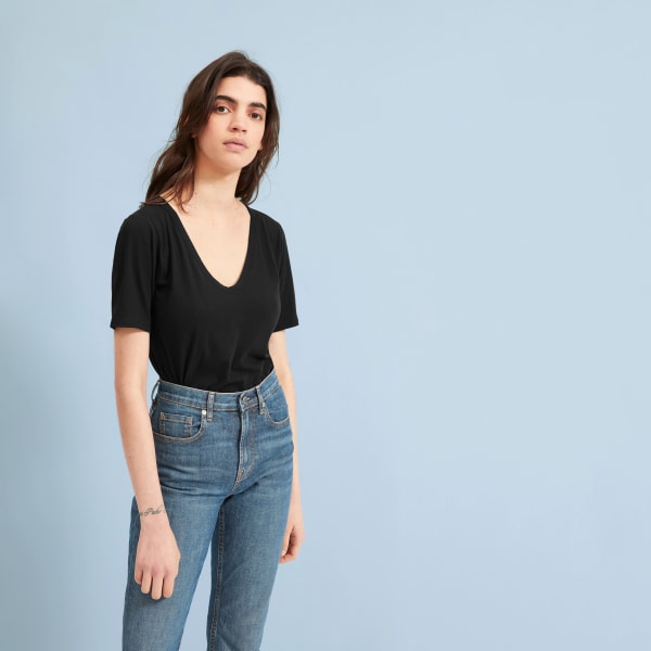 Women S Air Oversized V Neck Tee Everlane