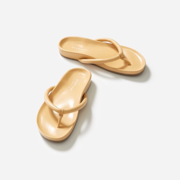 Everlane thong sandal clearance