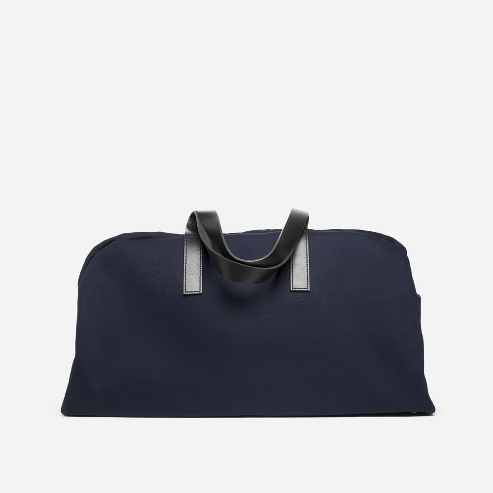 Everlane duffle online