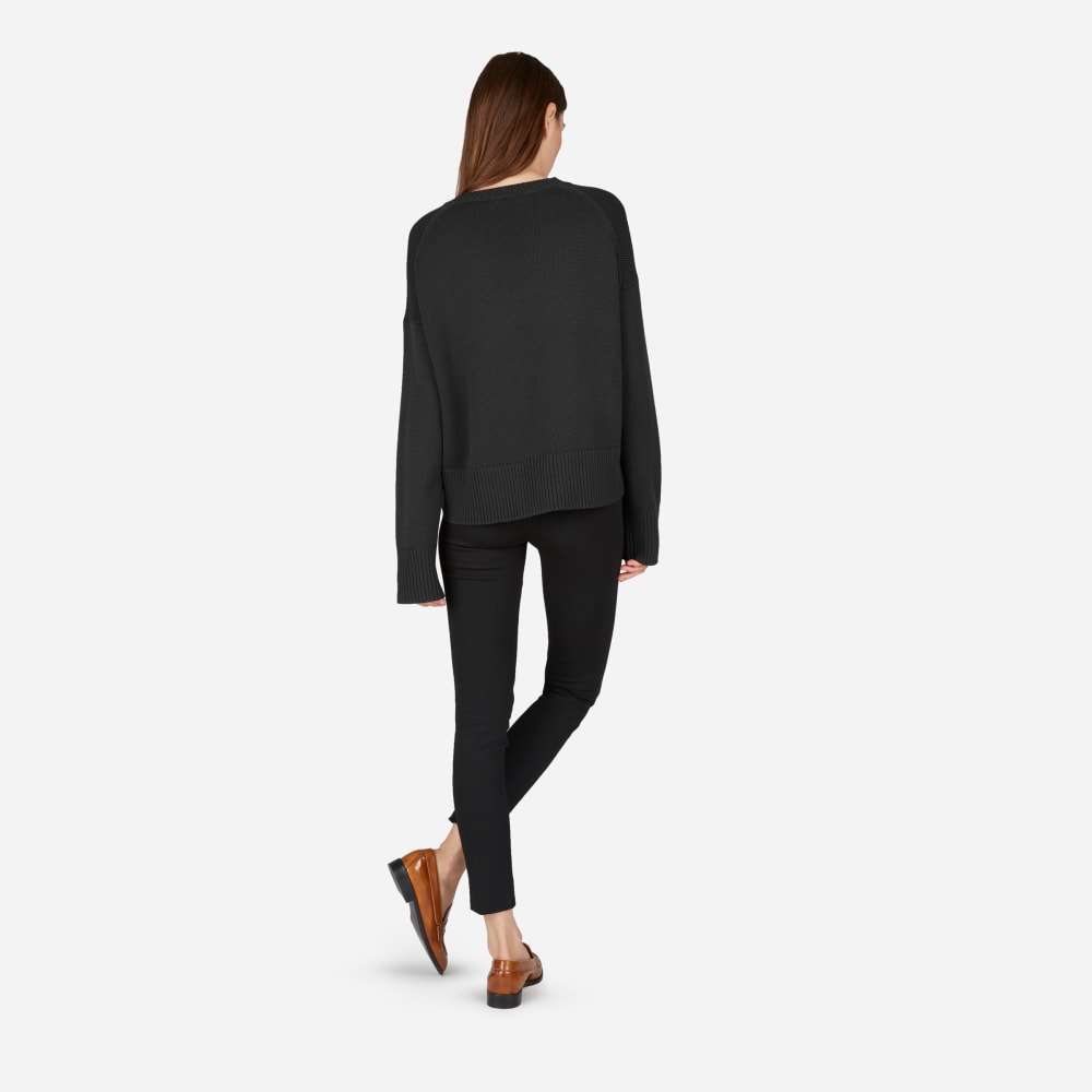 The Soft Cotton Square Crew Washed Black Everlane