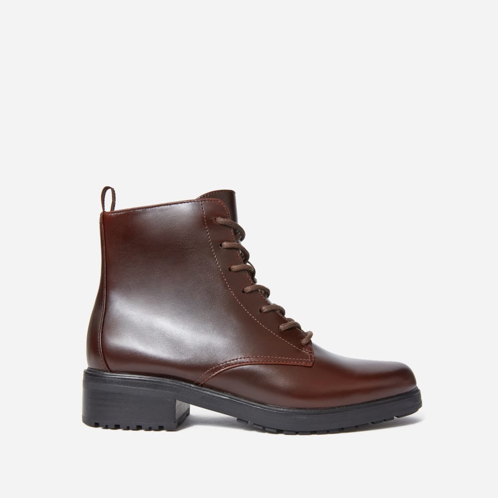 Trendy lace up boots store