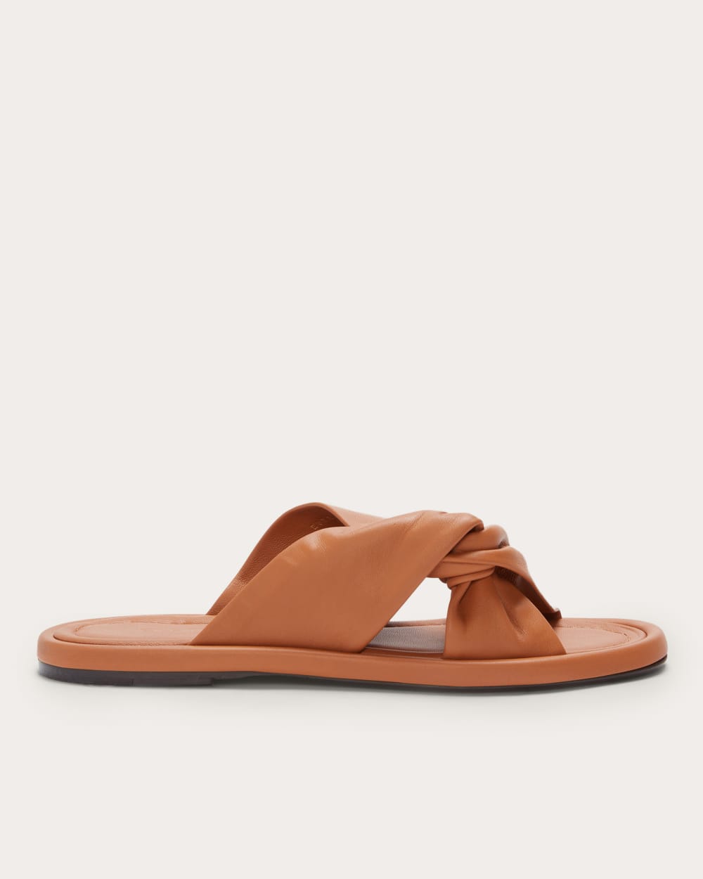 Everlane flip flops outlet