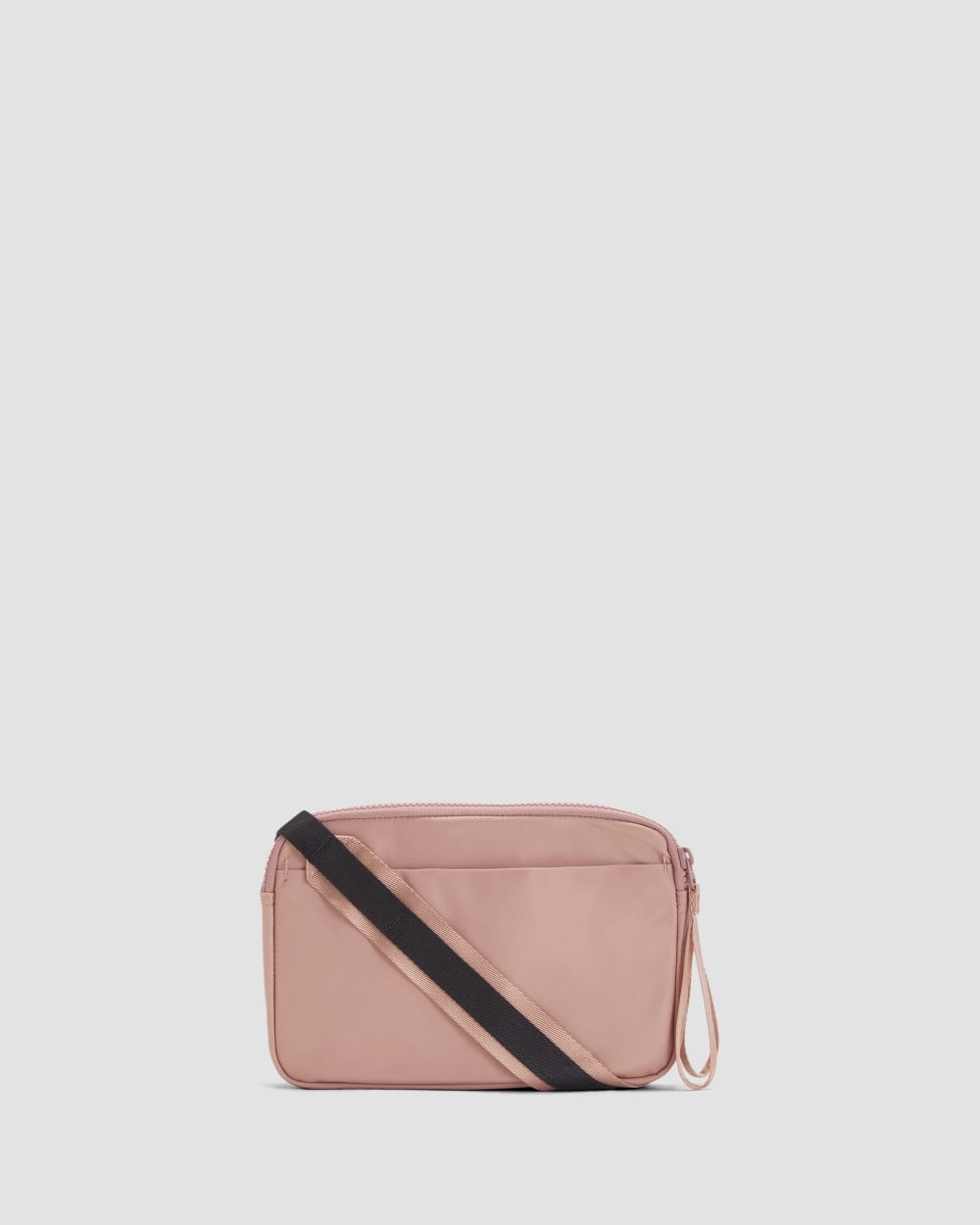 The Recycled Nylon Camera Bag Black Everlane