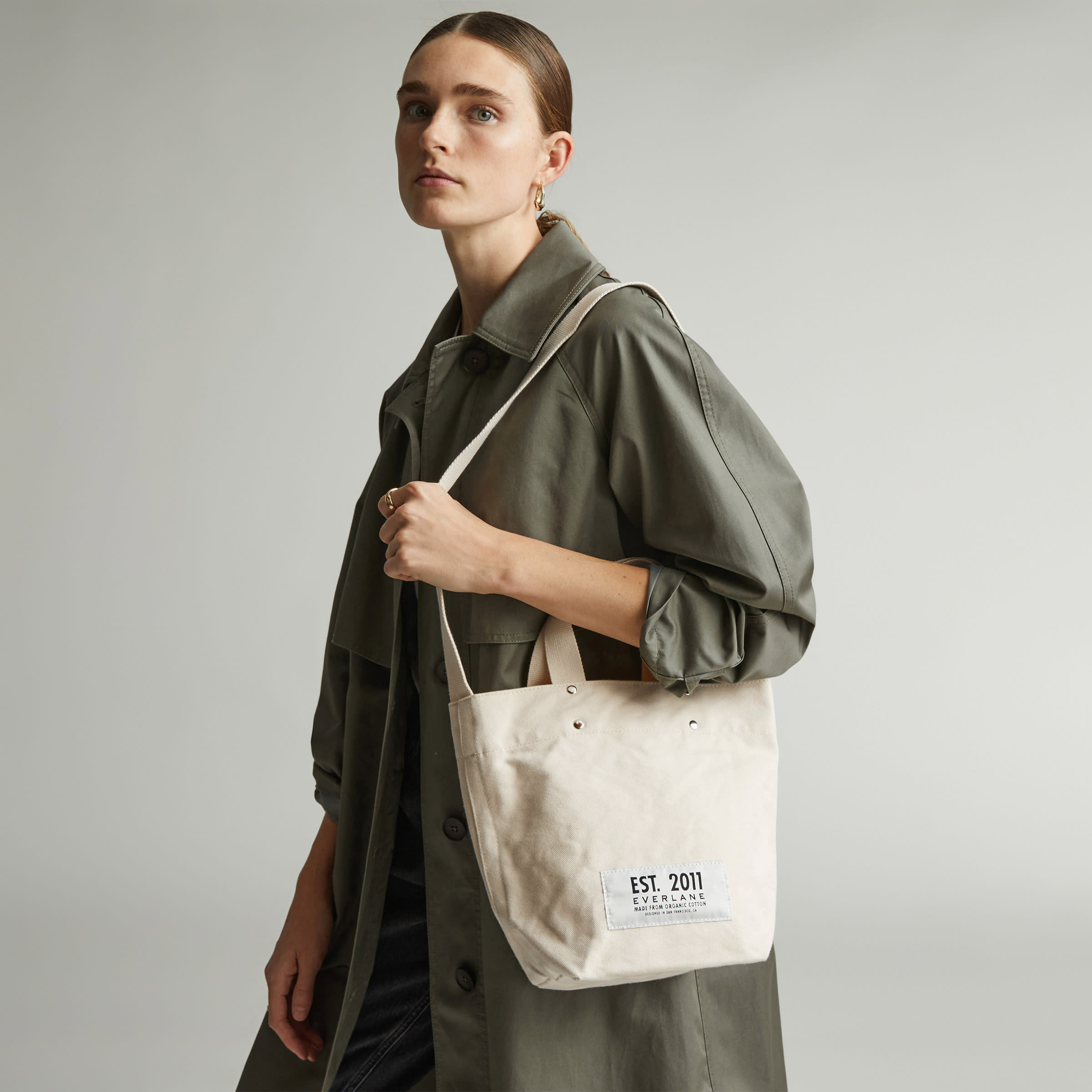 The Organic Canvas Pouch Natural – Everlane