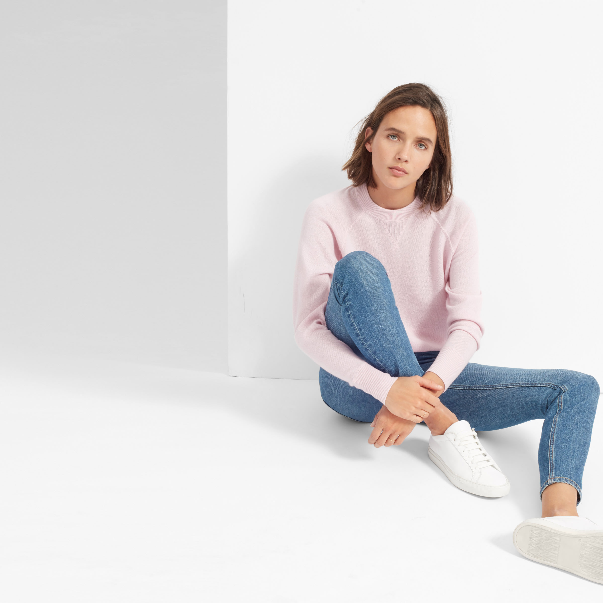 everlane cashmere sweatshirt