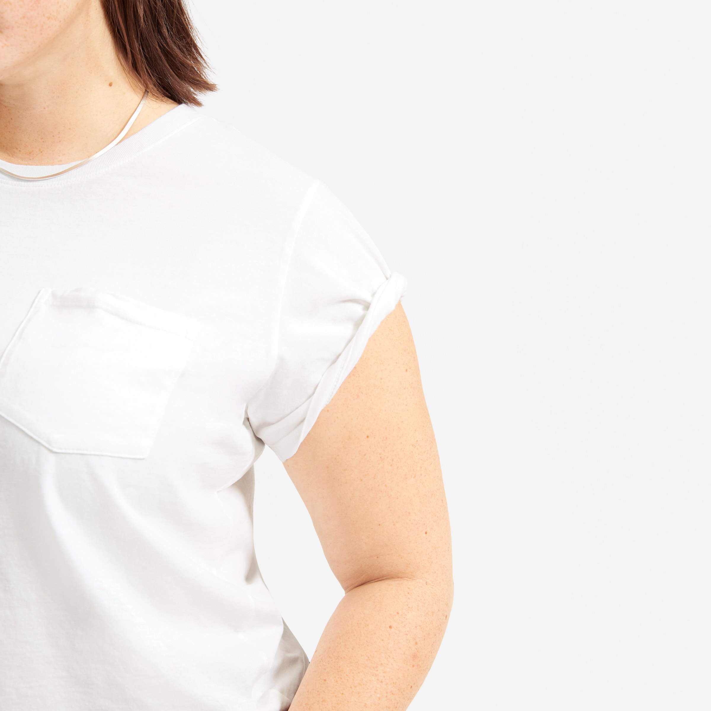 everlane white t shirt