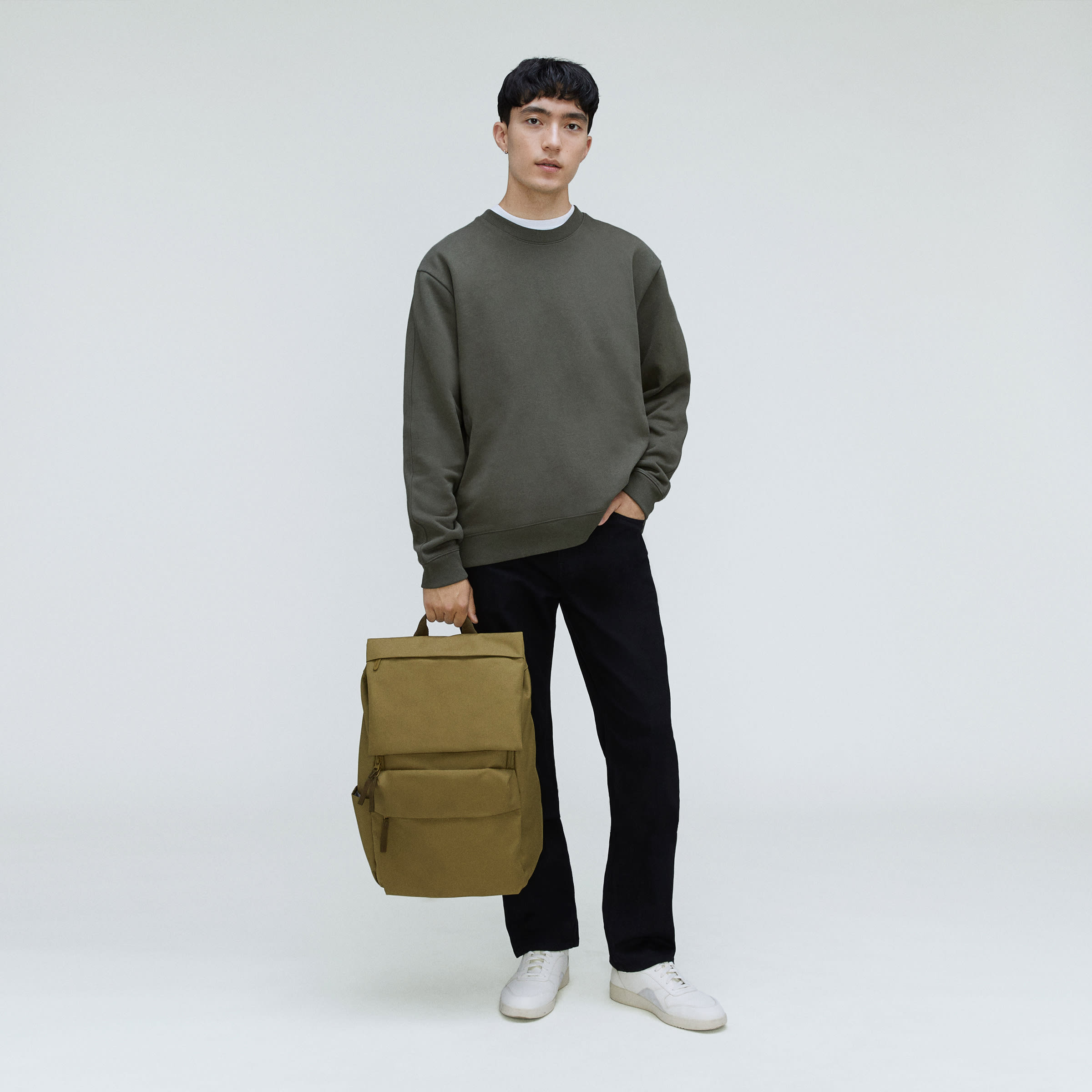 Everlane renew best sale transit bag