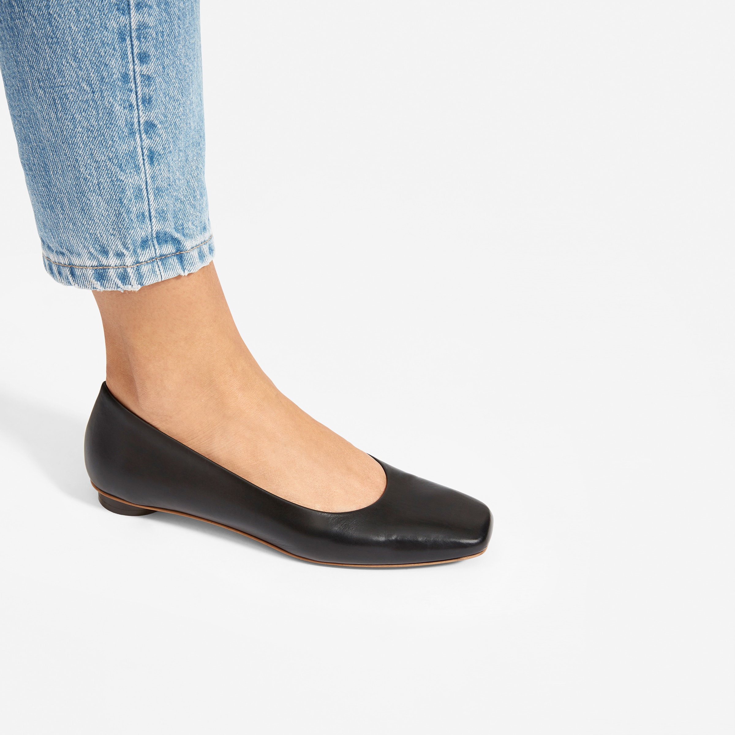 everlane square toe flat review