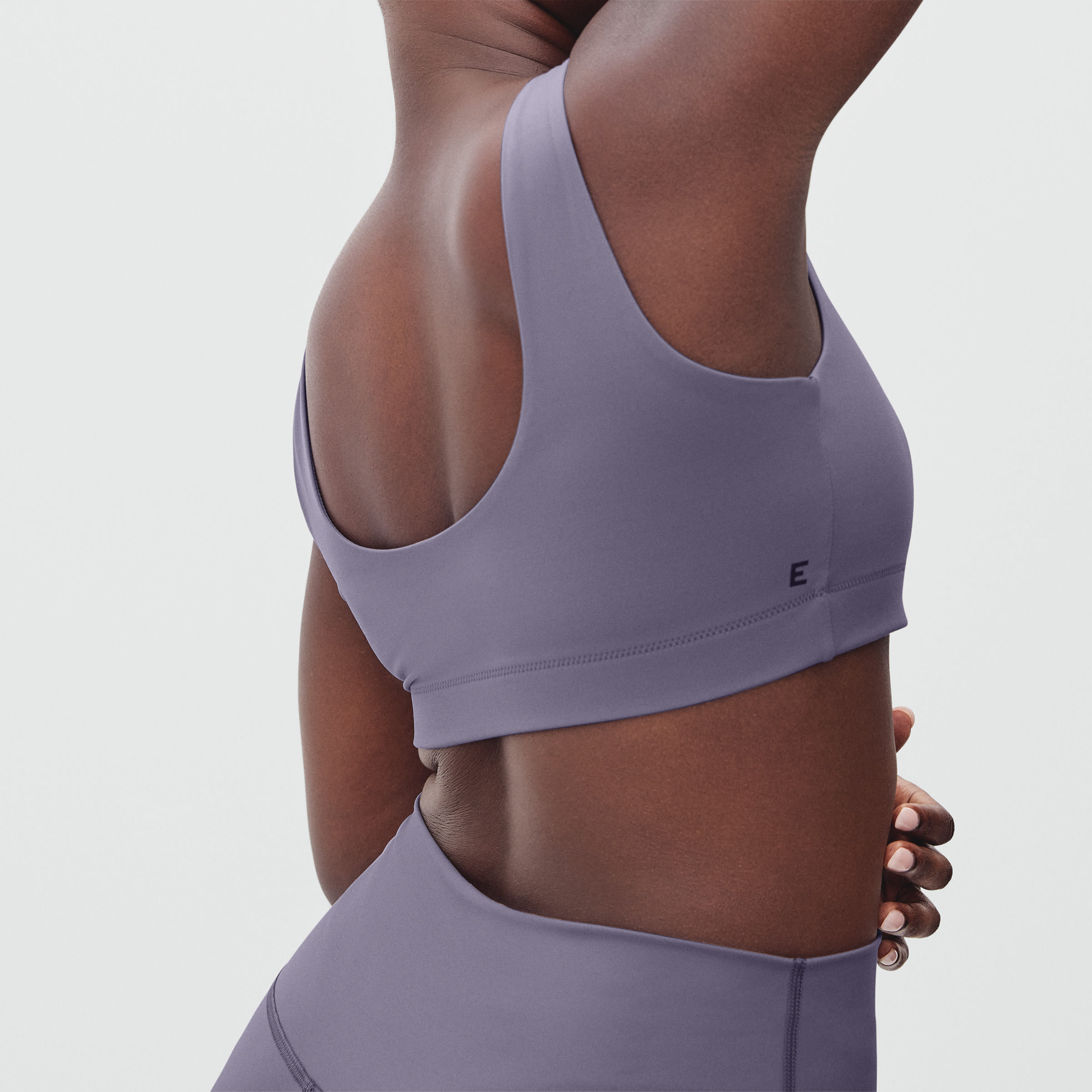 Everlane sales sports bra