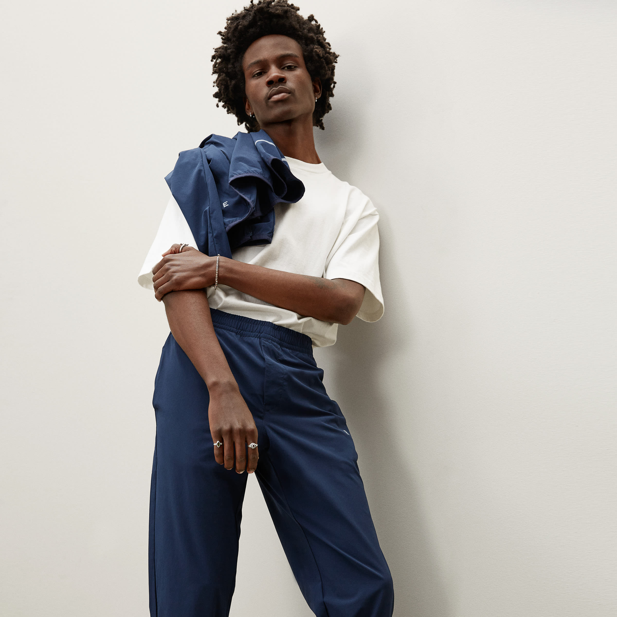 Everlane hotsell joggers mens