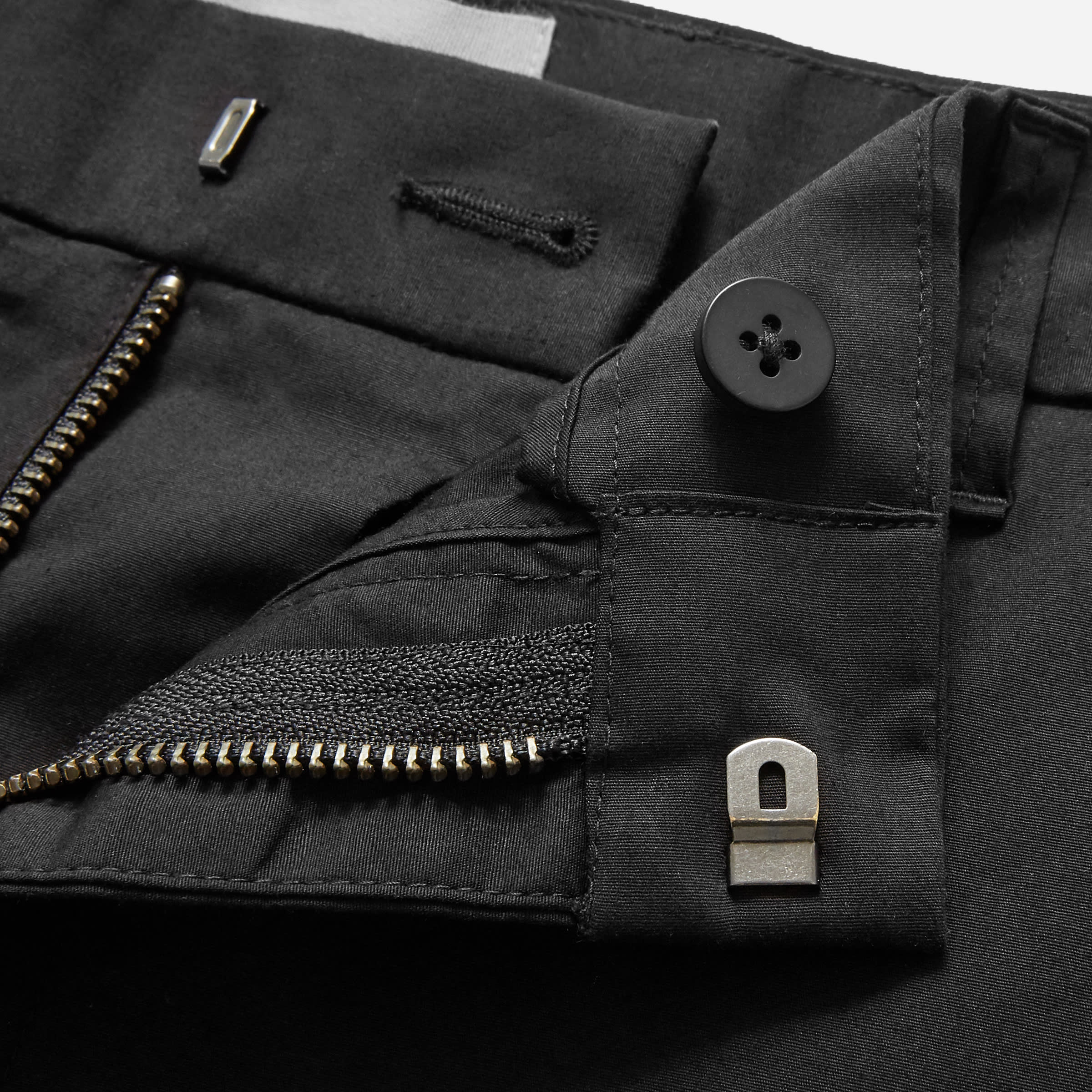 everlane athletic fit