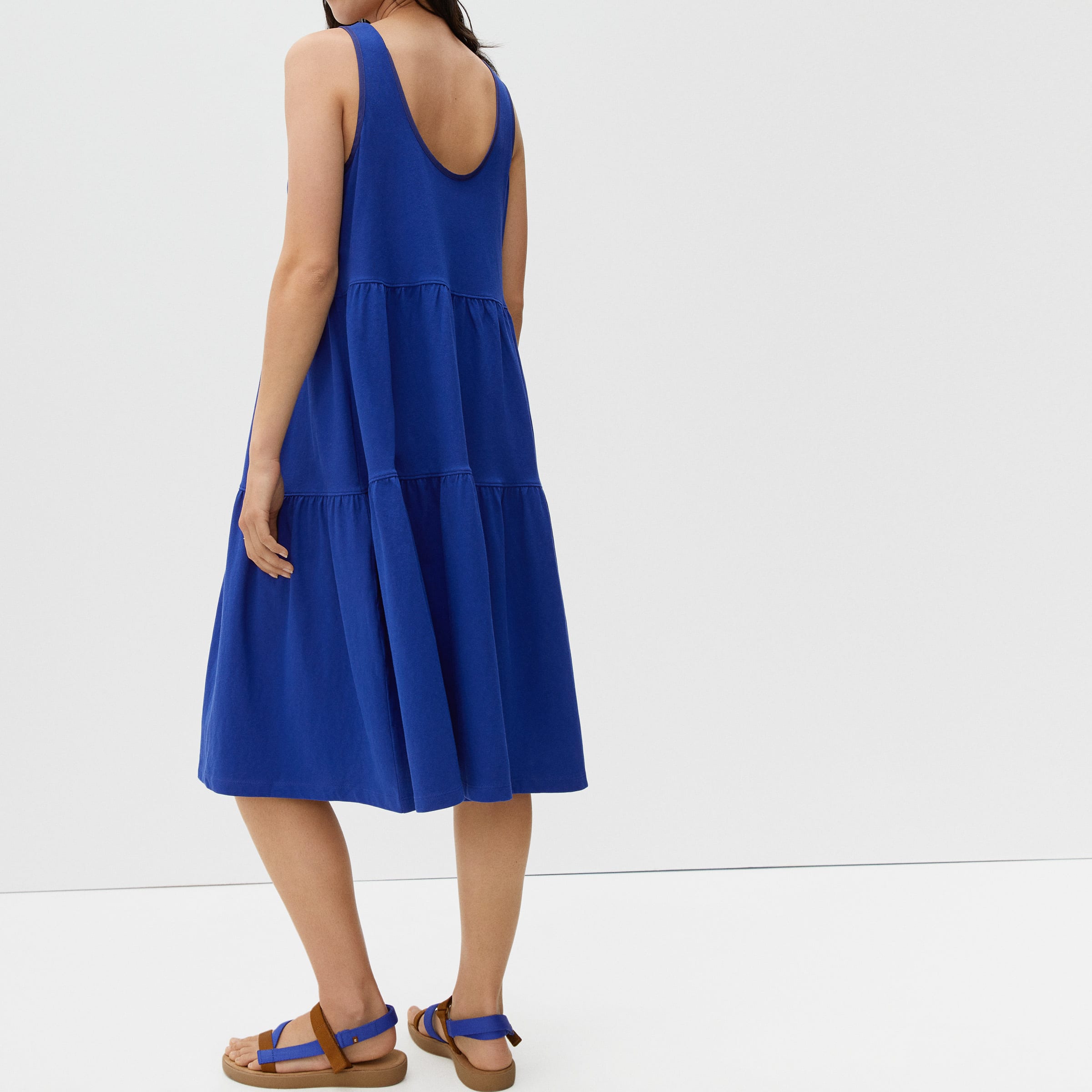 Weekend Tiered Dress Midnight – Everlane