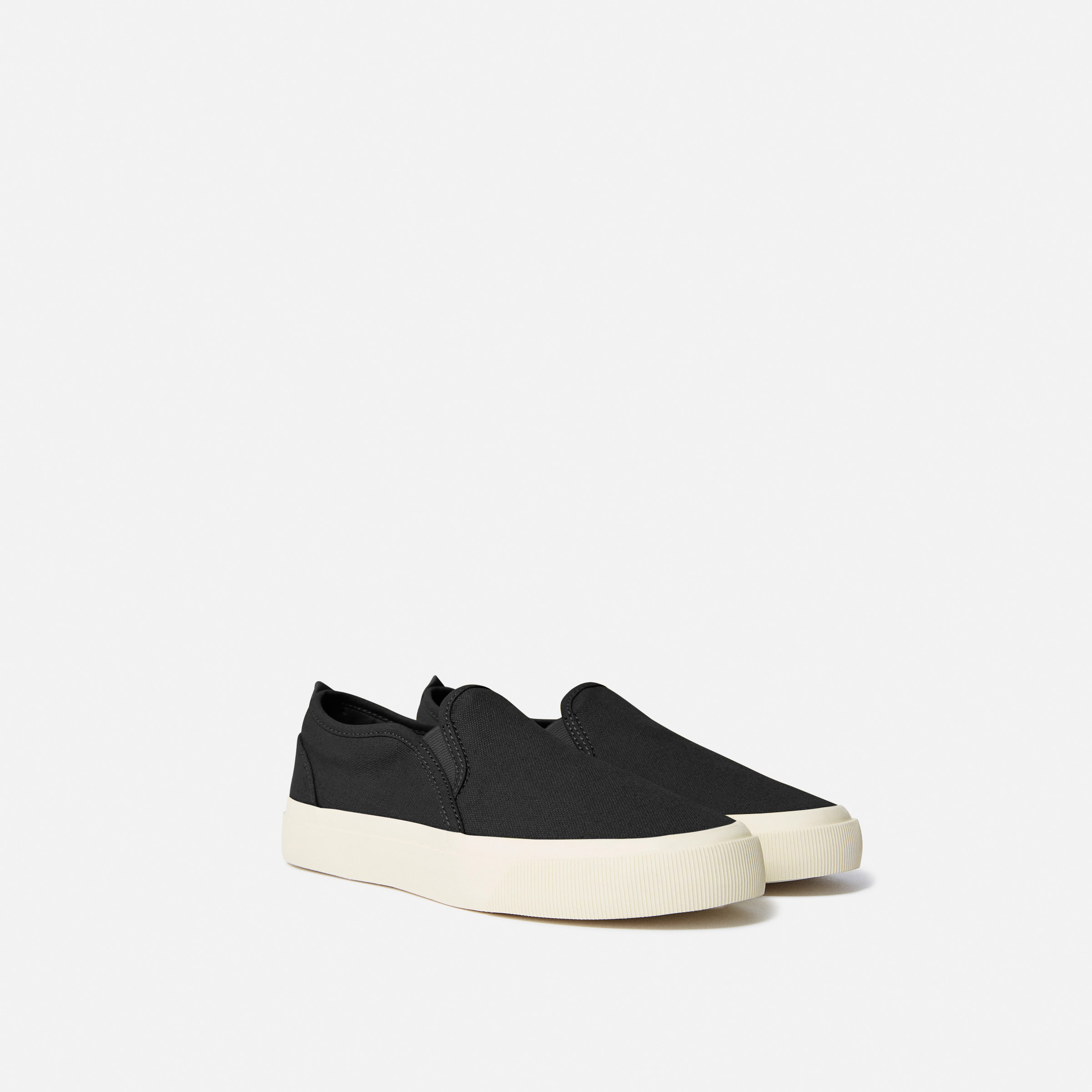 Buy Fame Forever By Lifestyle Girls White & Red Slip On Sneakers - Casual  Shoes for Girls 9082121 | Myntra