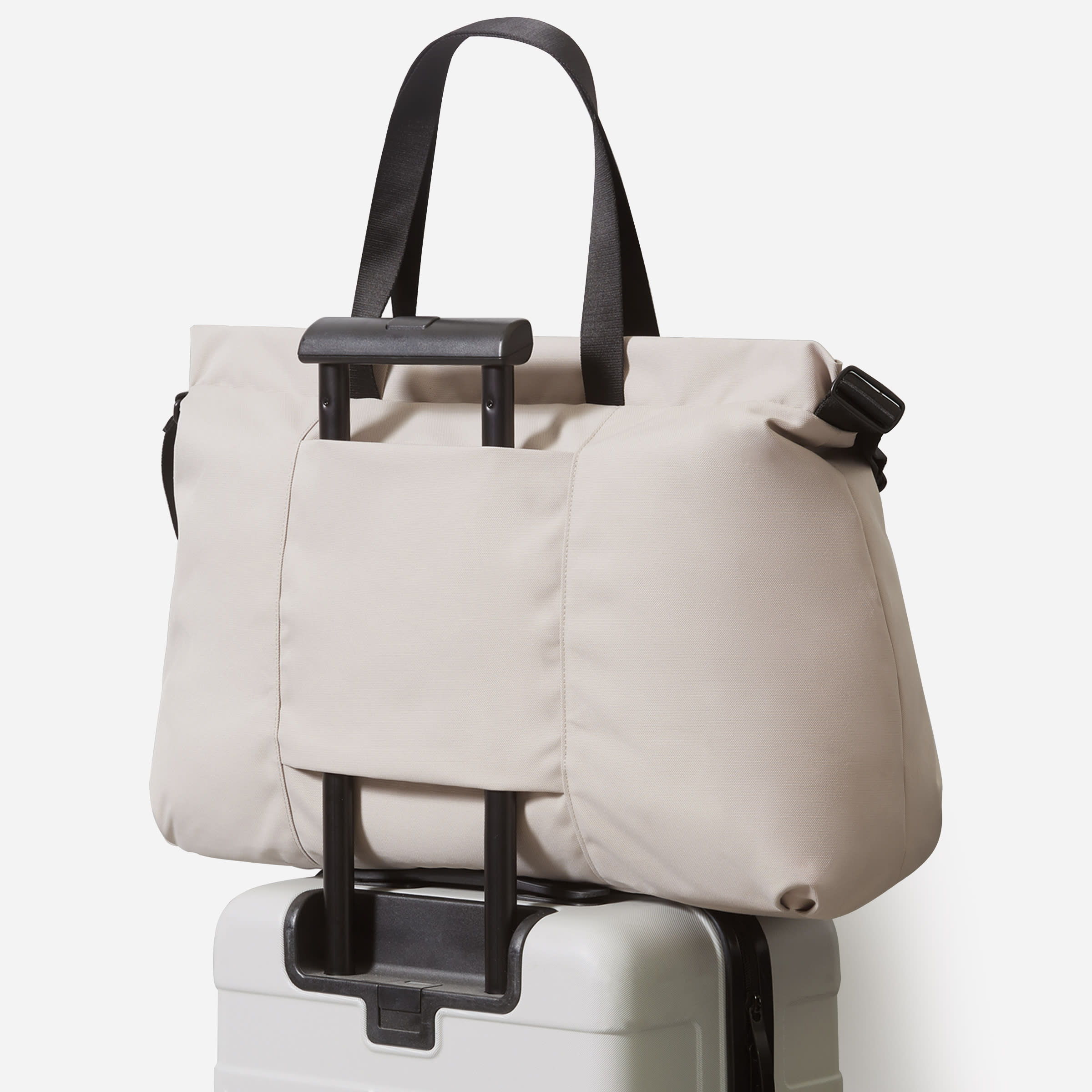 Weekender bag hotsell everlane