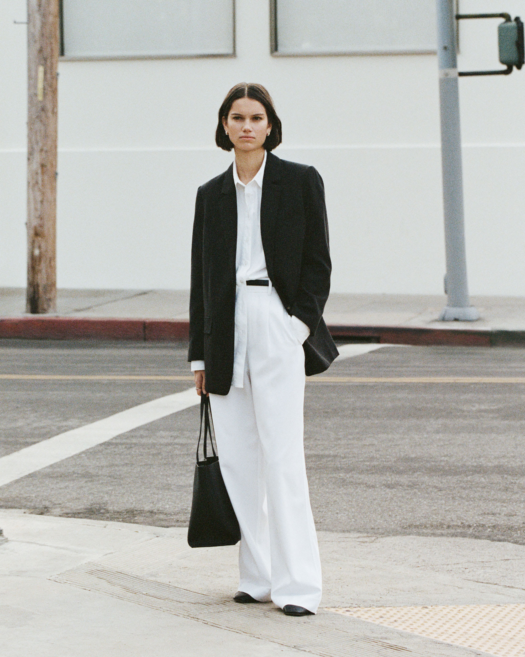 The oversized deals blazer everlane