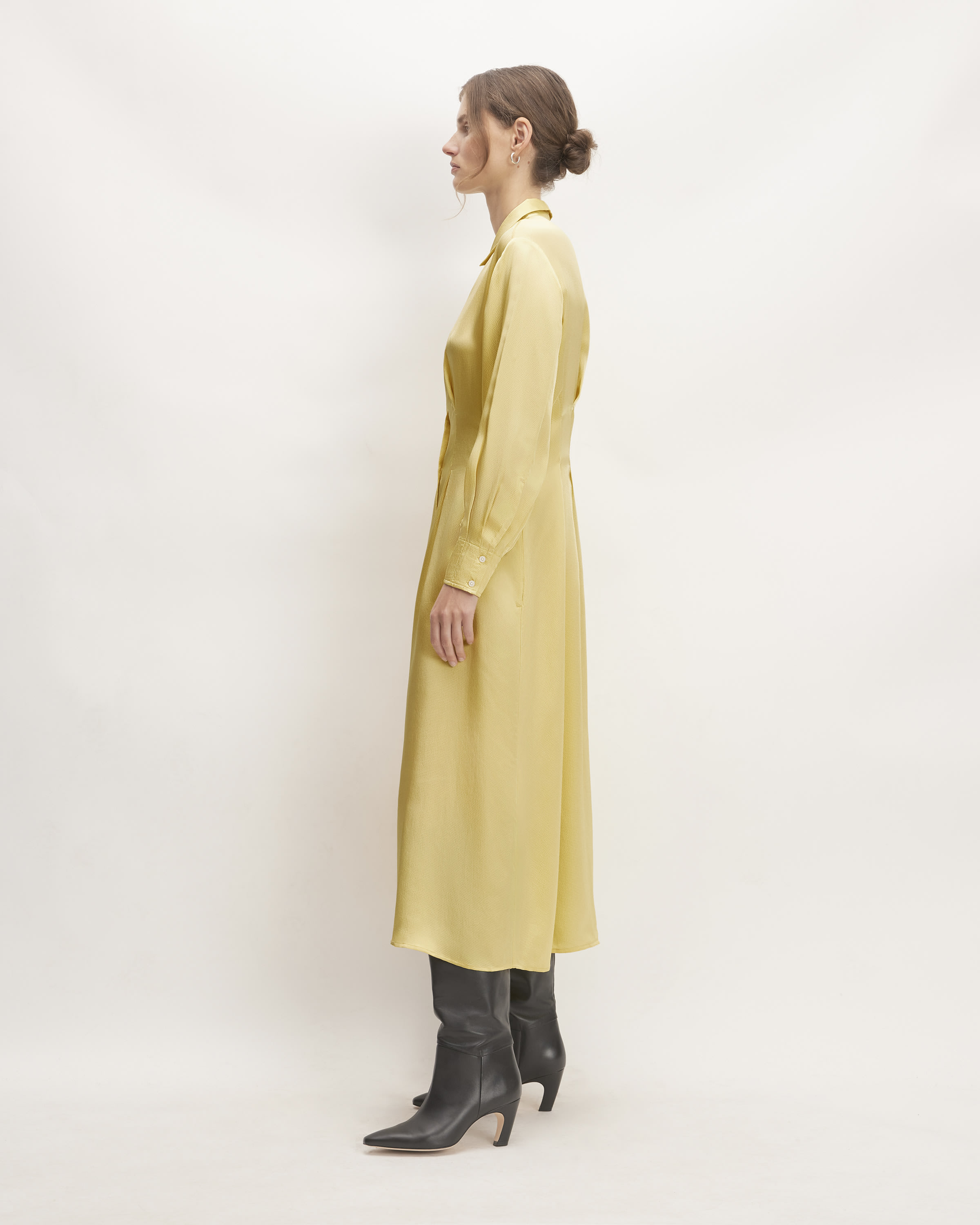 Everlane Women's Hammered Satin Shirt Dress in Raffia, Size 6