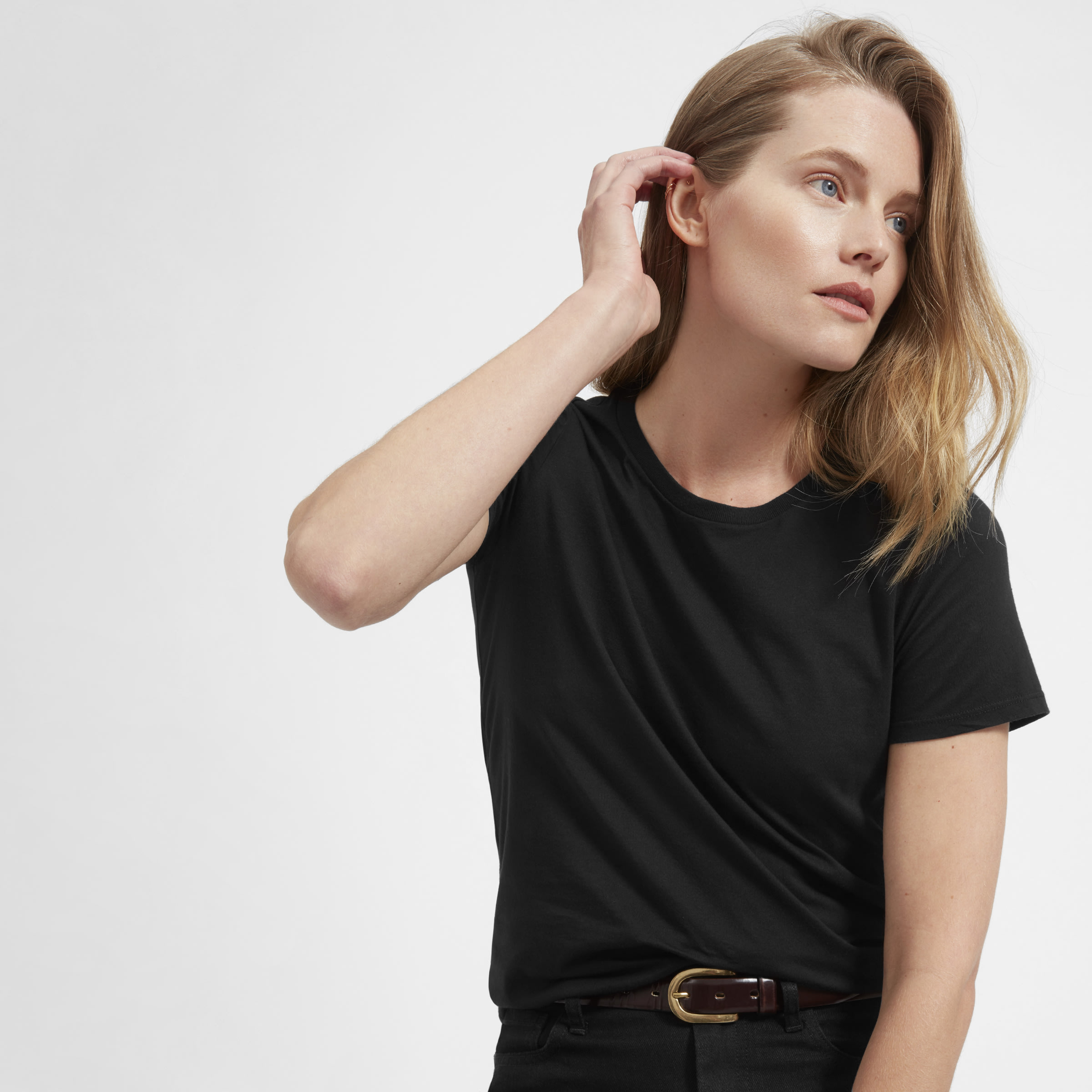 Everlane black t shirt clearance