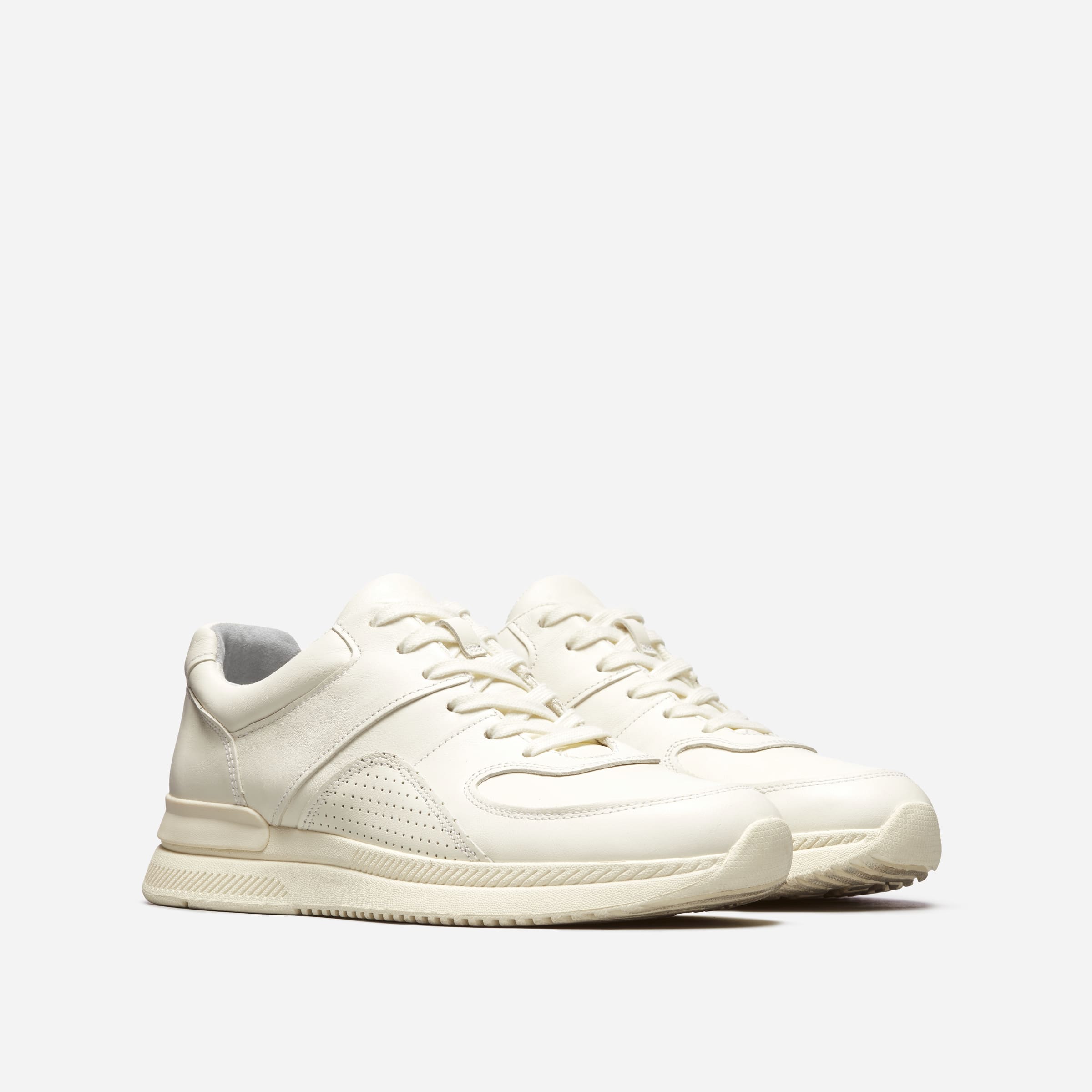 The Trainer Off White Everlane