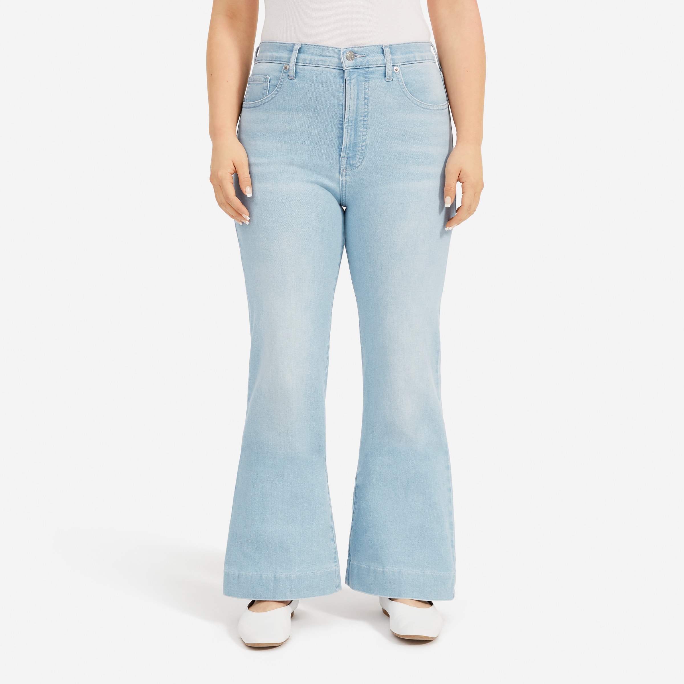The Modern Flare Jean Light Blue Wash 