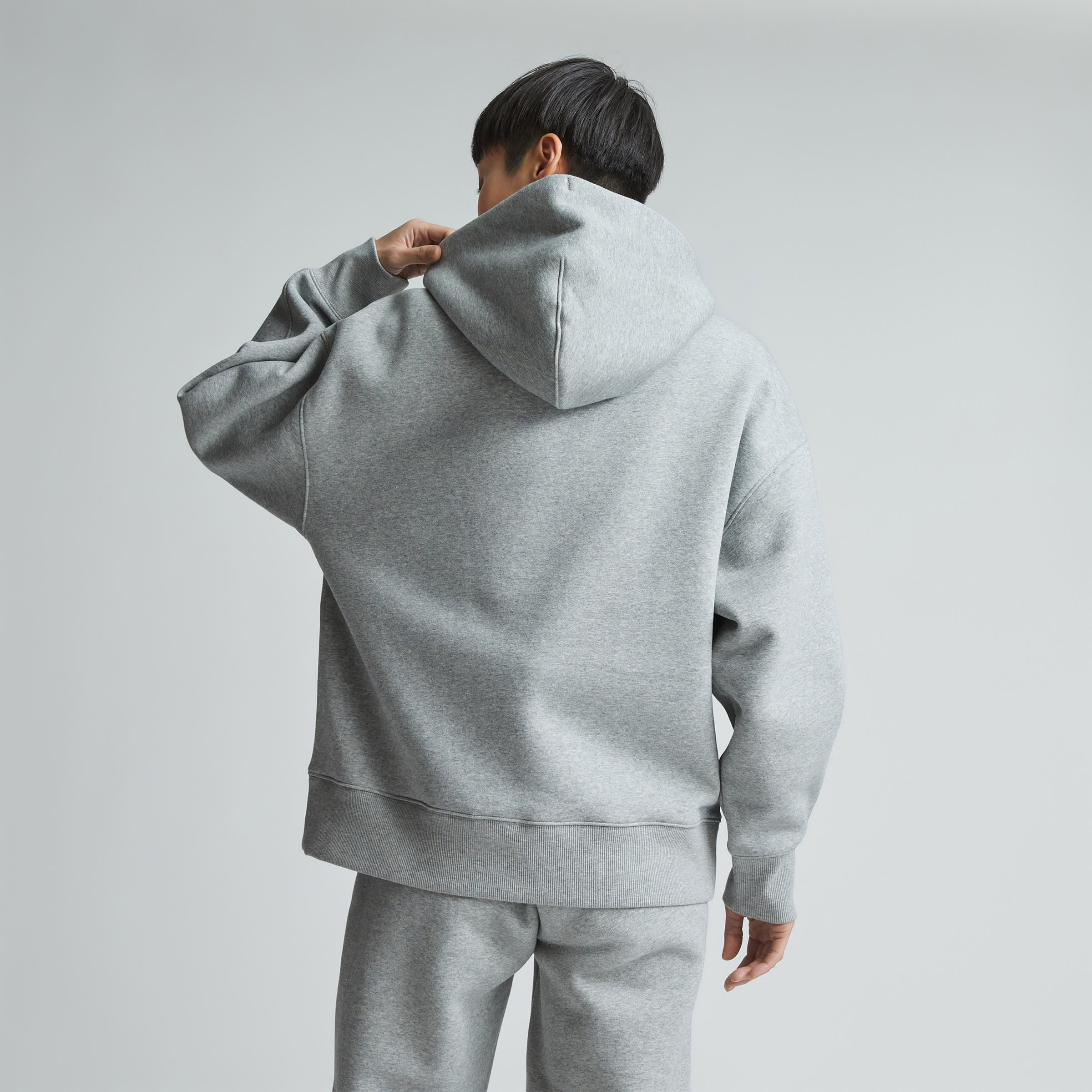 Everlane oversized fleece discount hoodie