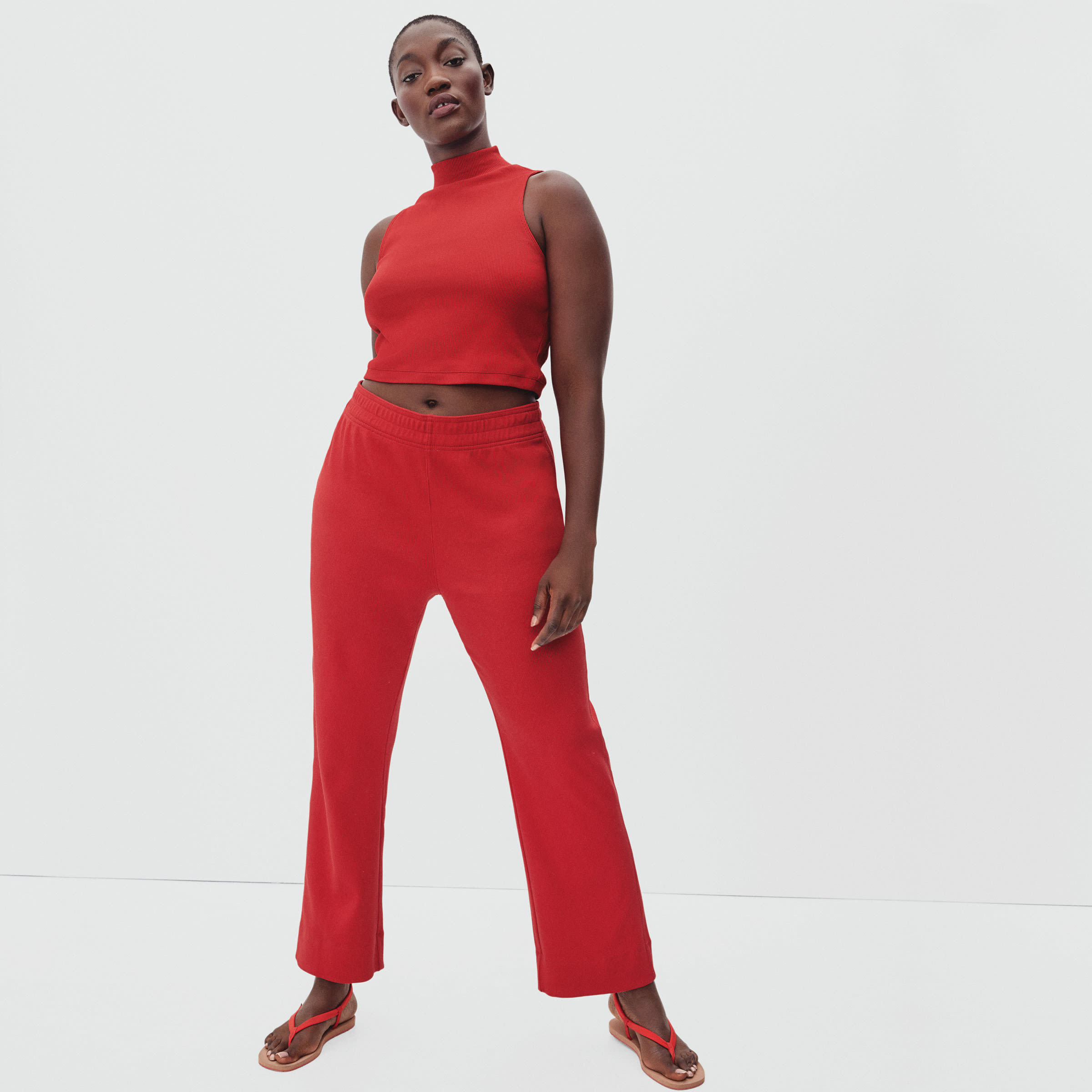 The Ribbed Flare Pant Ruby – Everlane