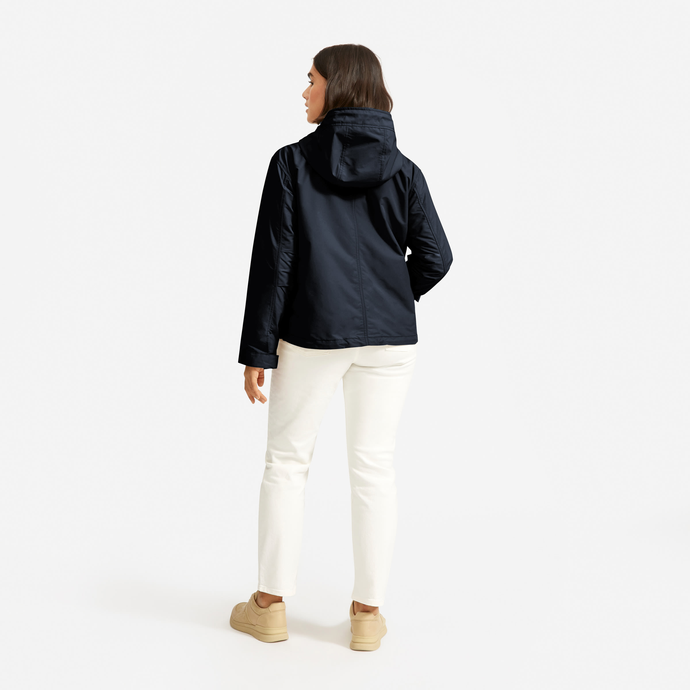 The ReNew Windbreaker Midnight – Everlane