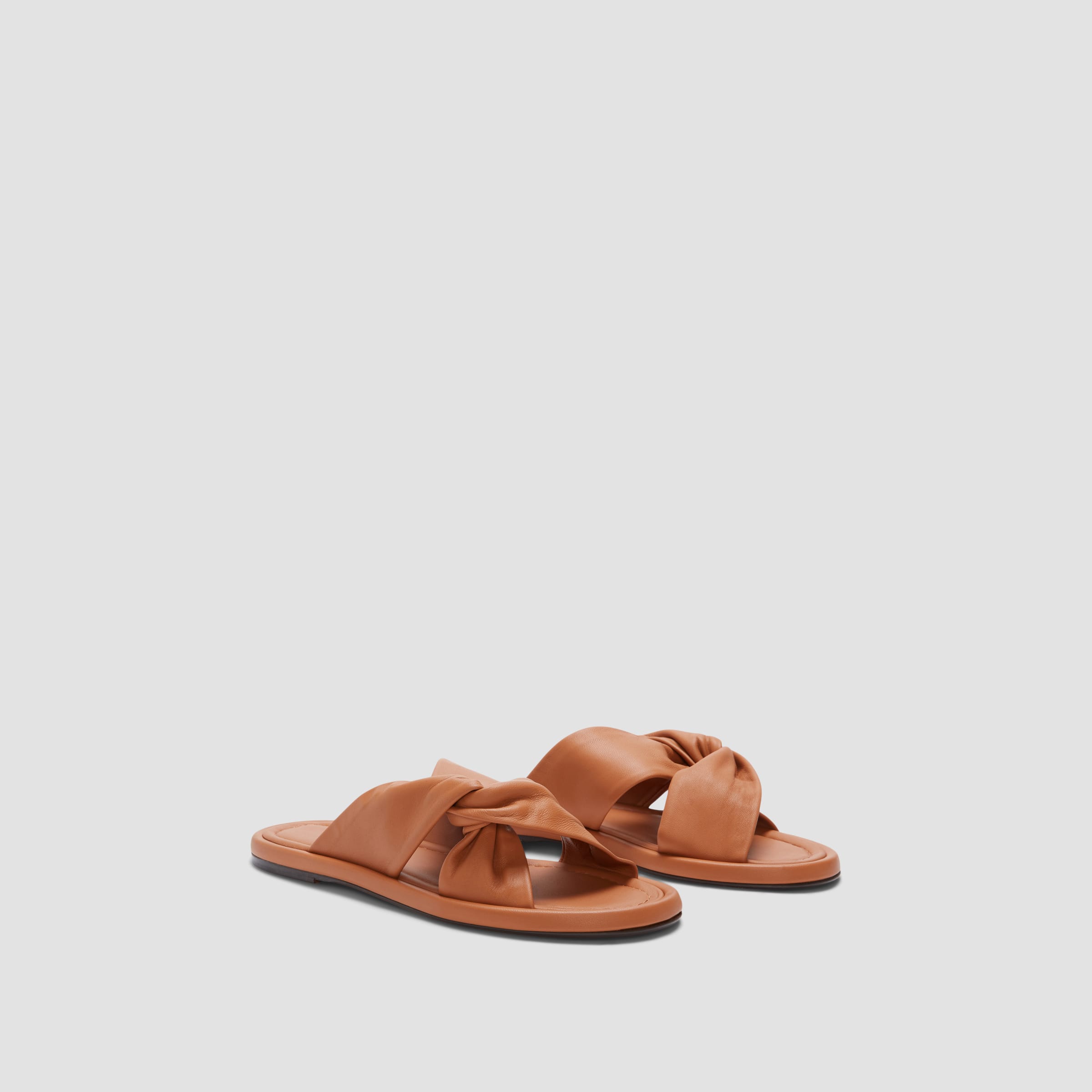 Everlane cheap flip flops