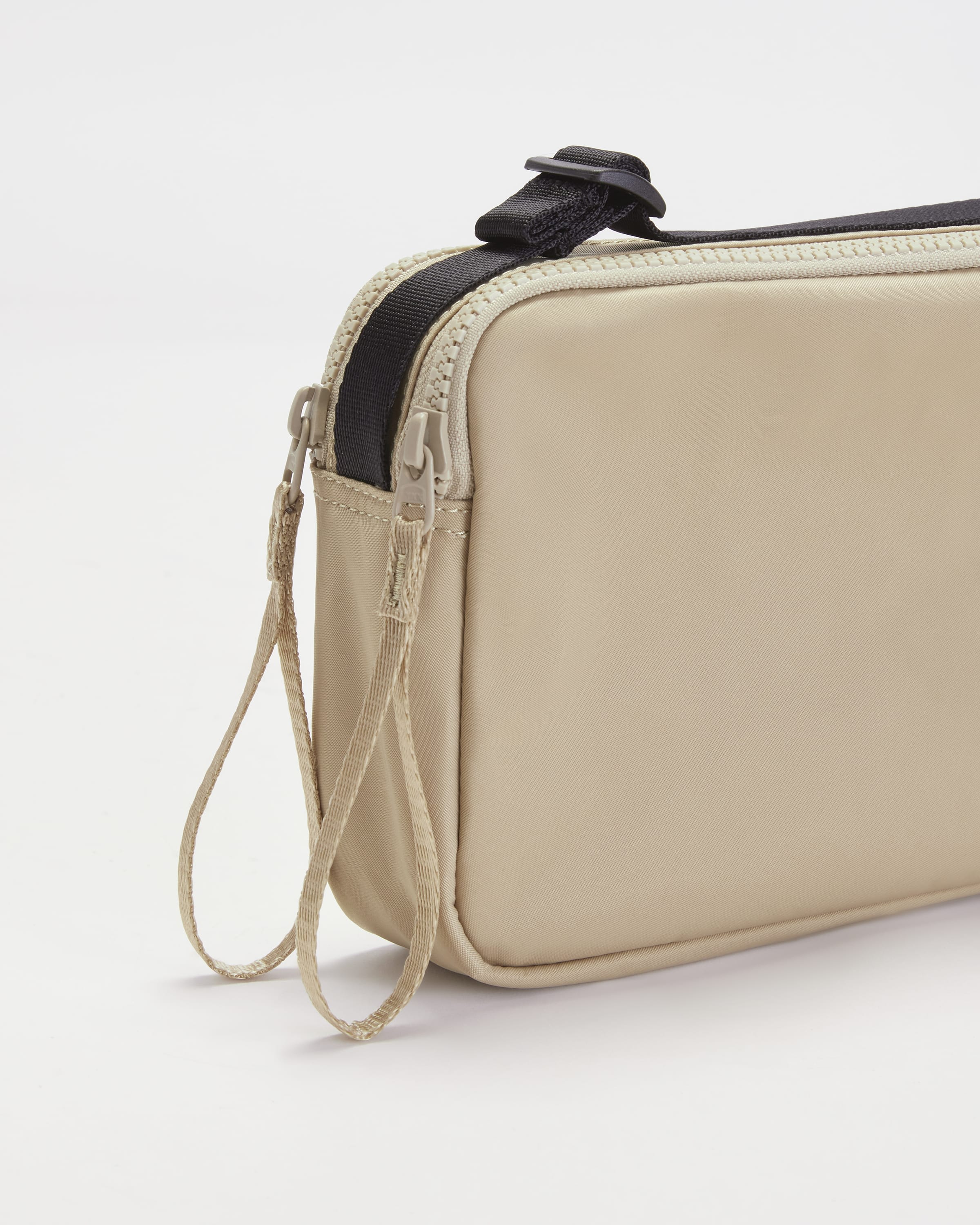 Stevie boxy cross body bag clearance