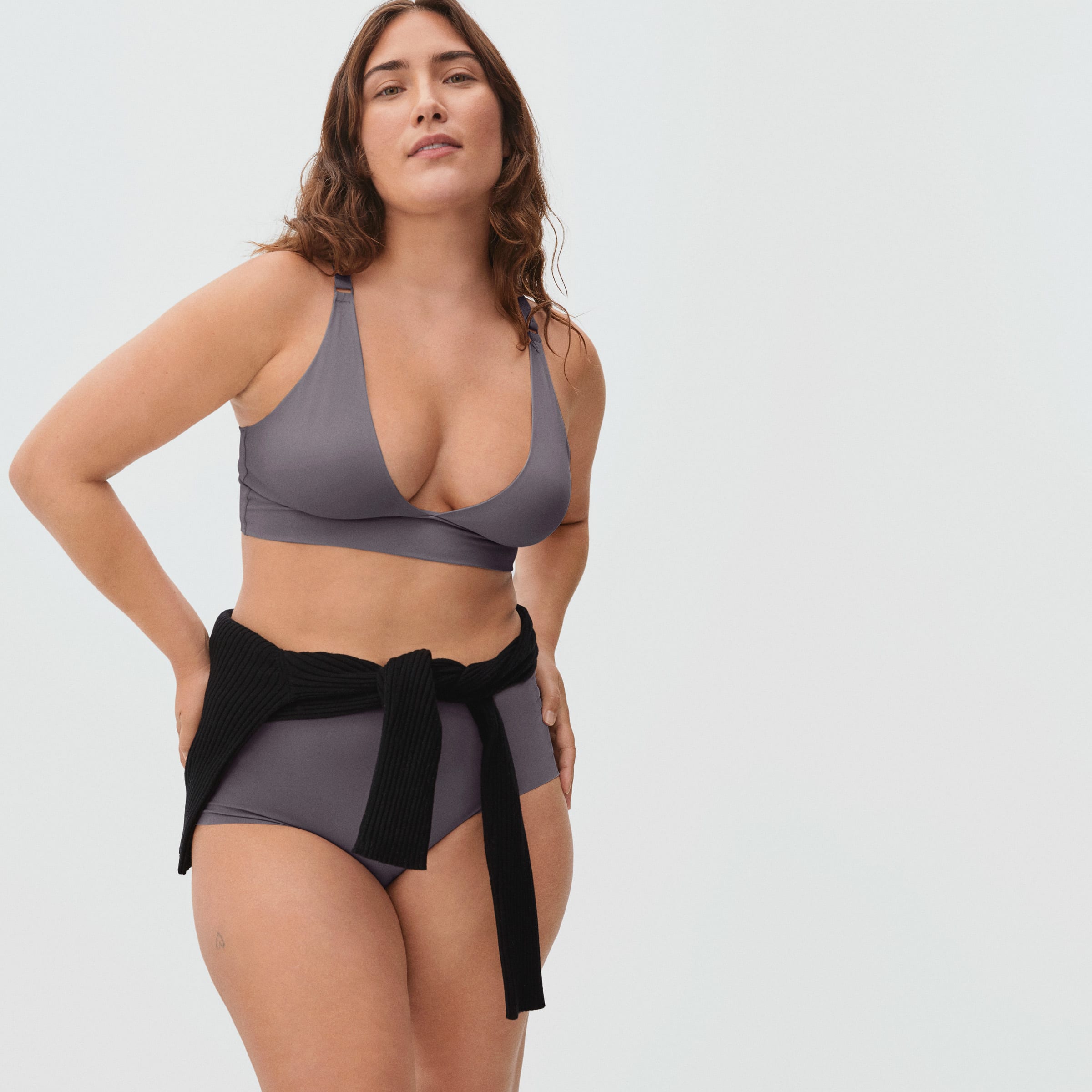 The Invisible High-Rise Hipster Plum Grey – Everlane