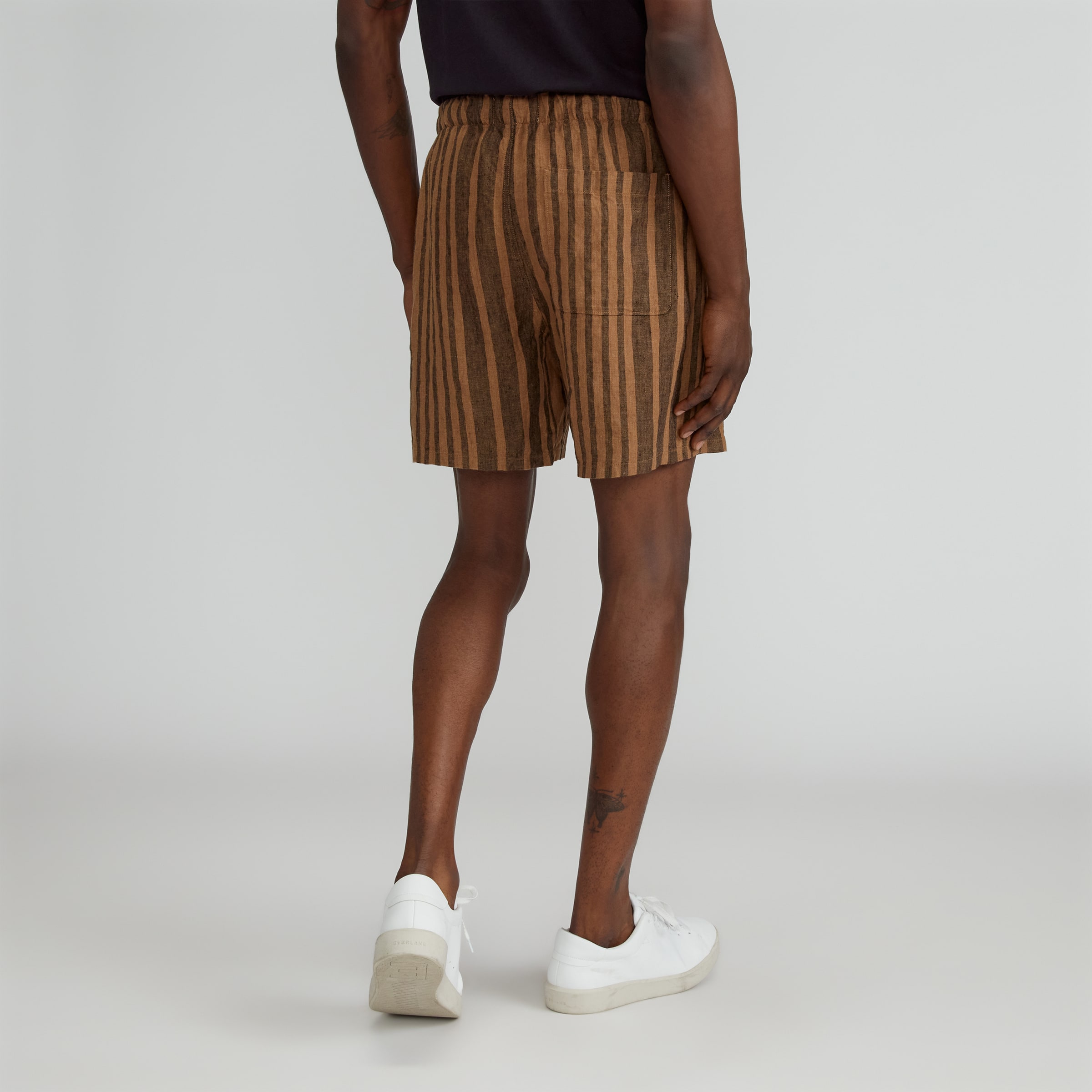 The Linen Easy Short Toasted Coconut / Black – Everlane