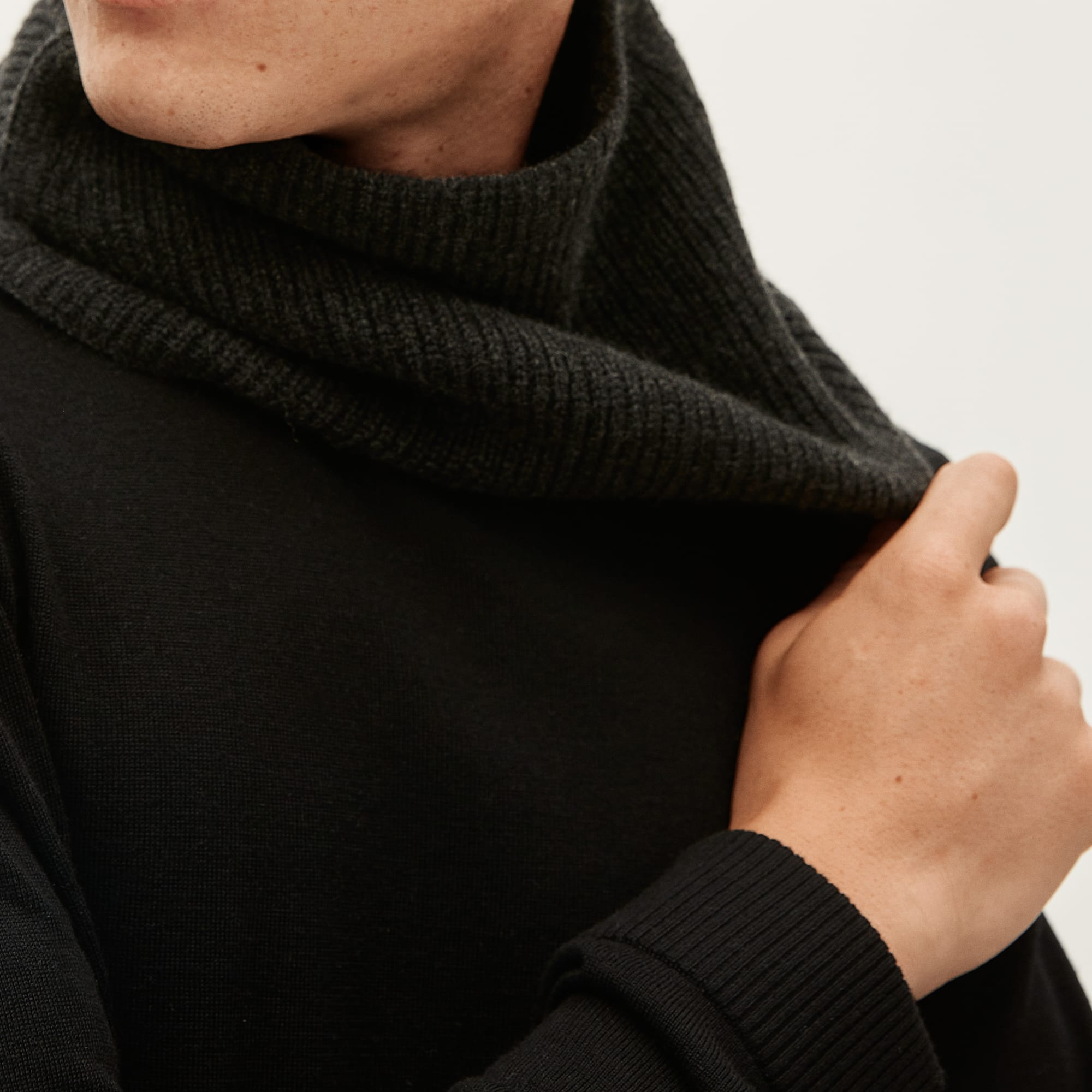 The Cashmere Neck Warmer