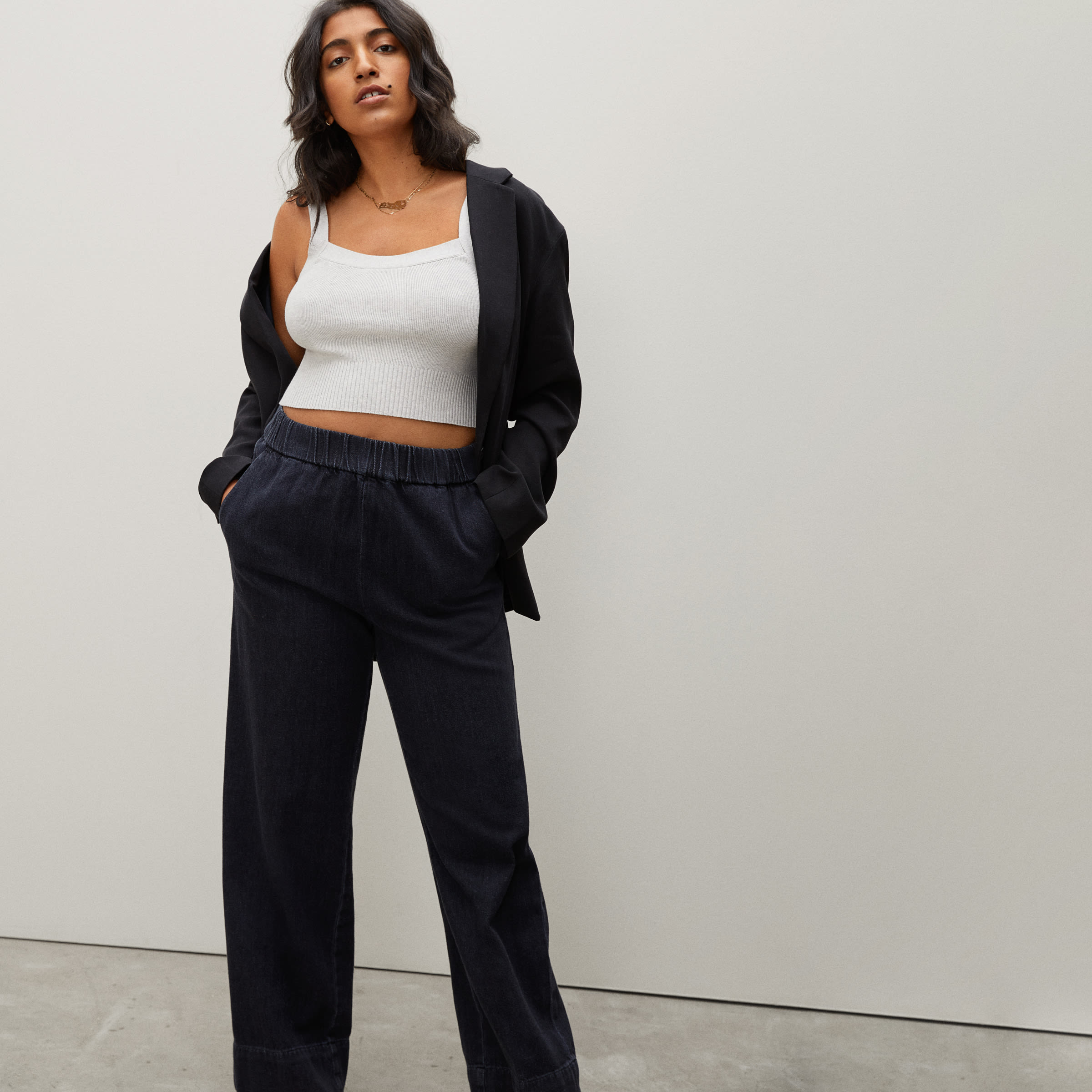 The Cropped Sweater Cami Heathered Fog – Everlane