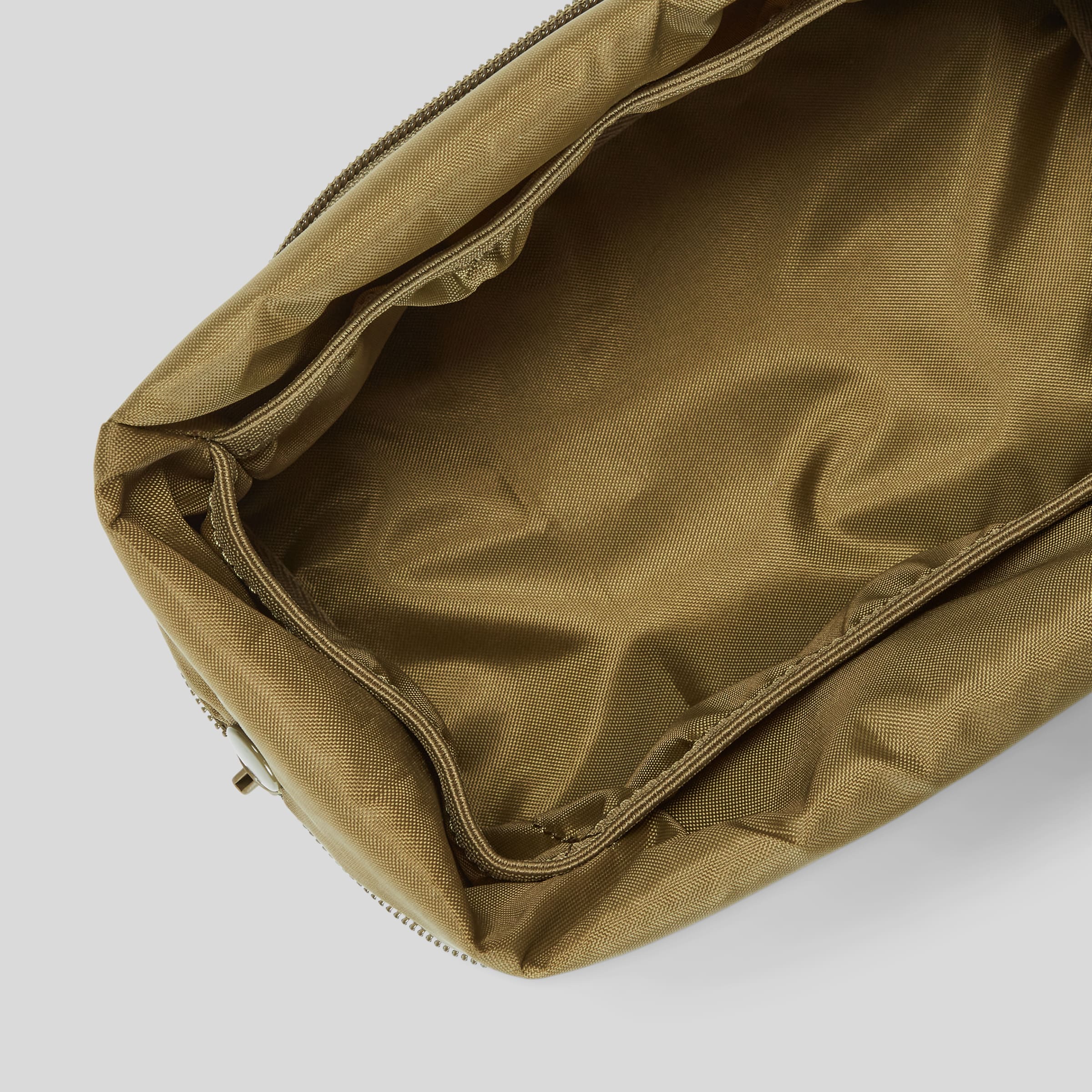 Everlane store cosmetic bag