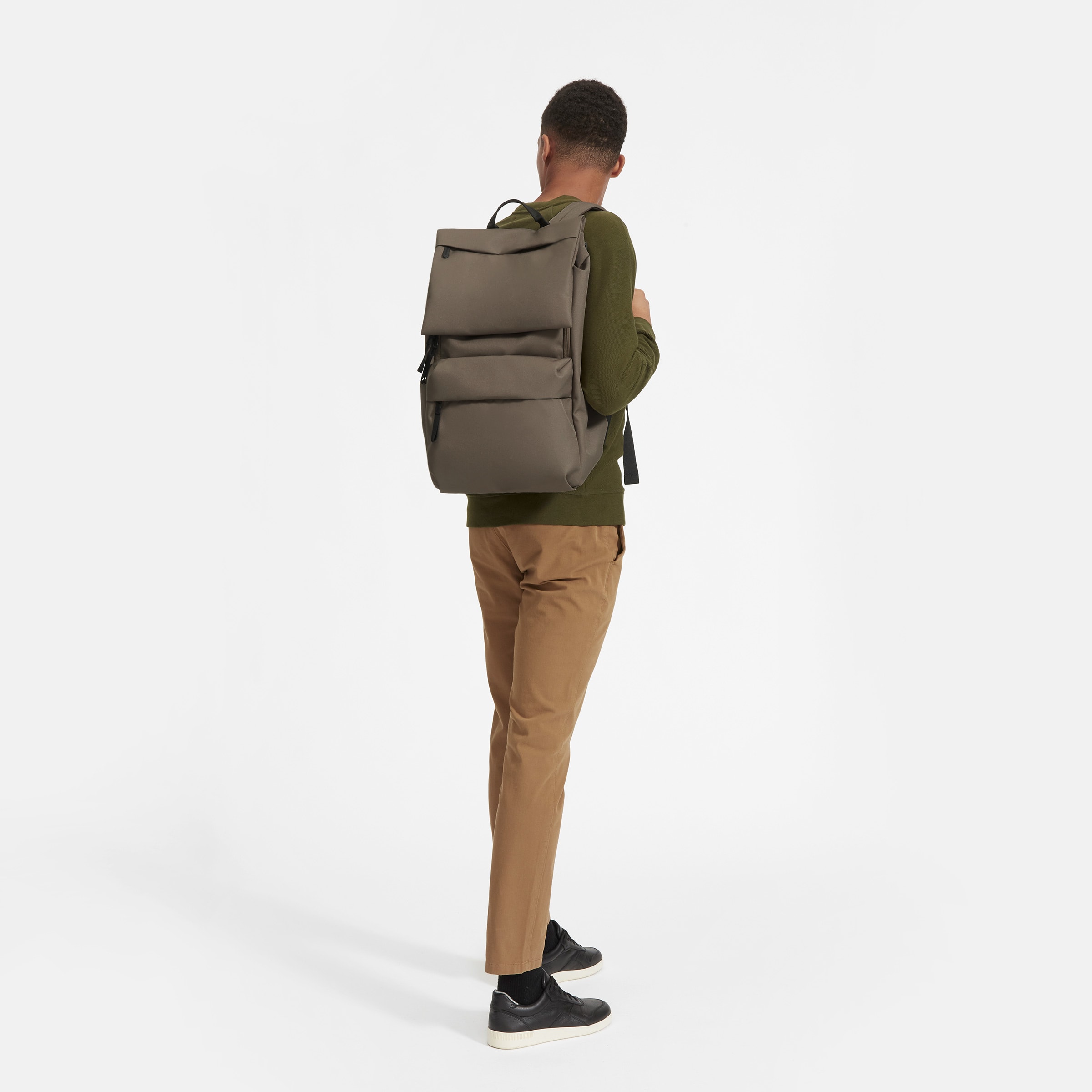 The ReNew Transit Backpack Black – Everlane