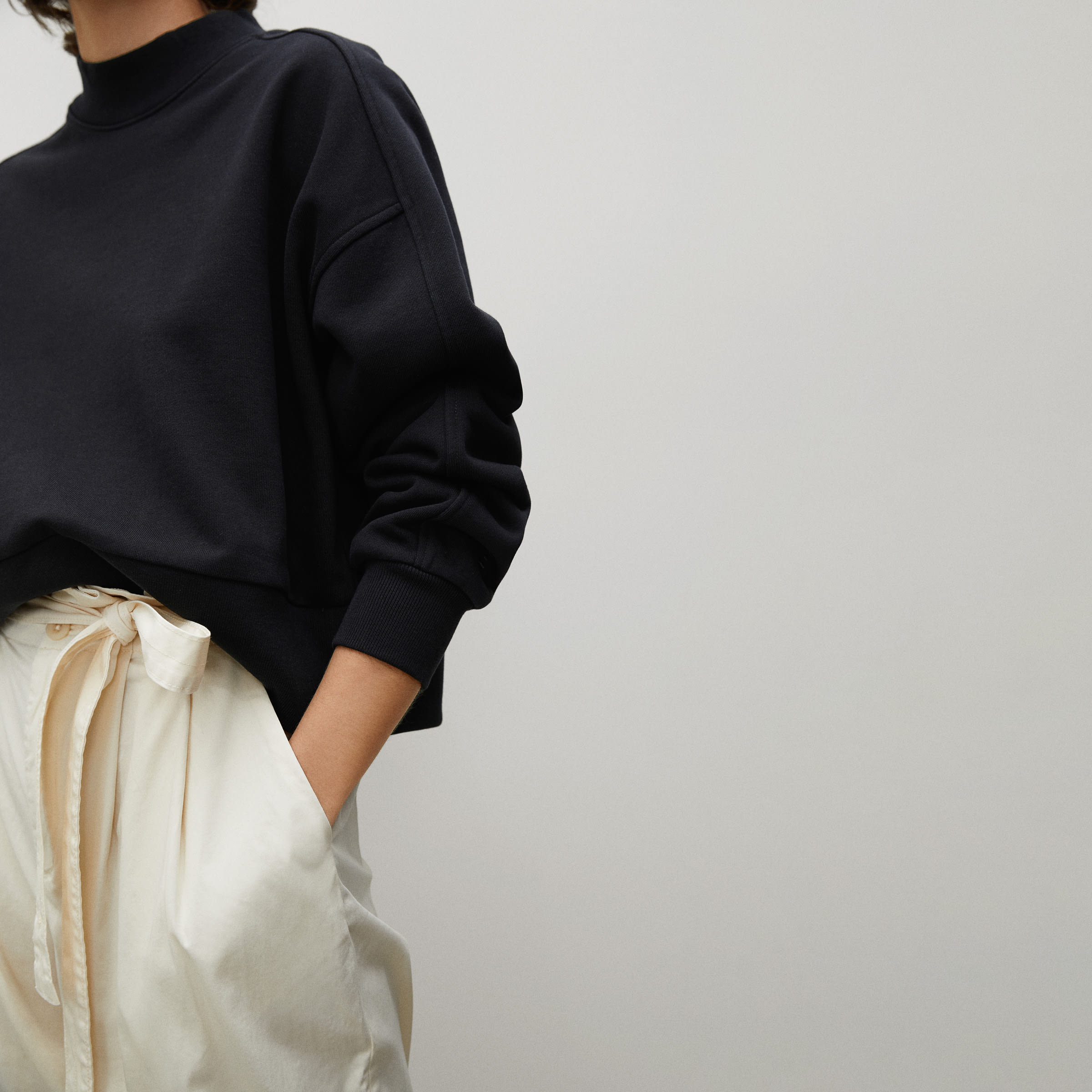 Everlane cropped sweatshirt new arrivals