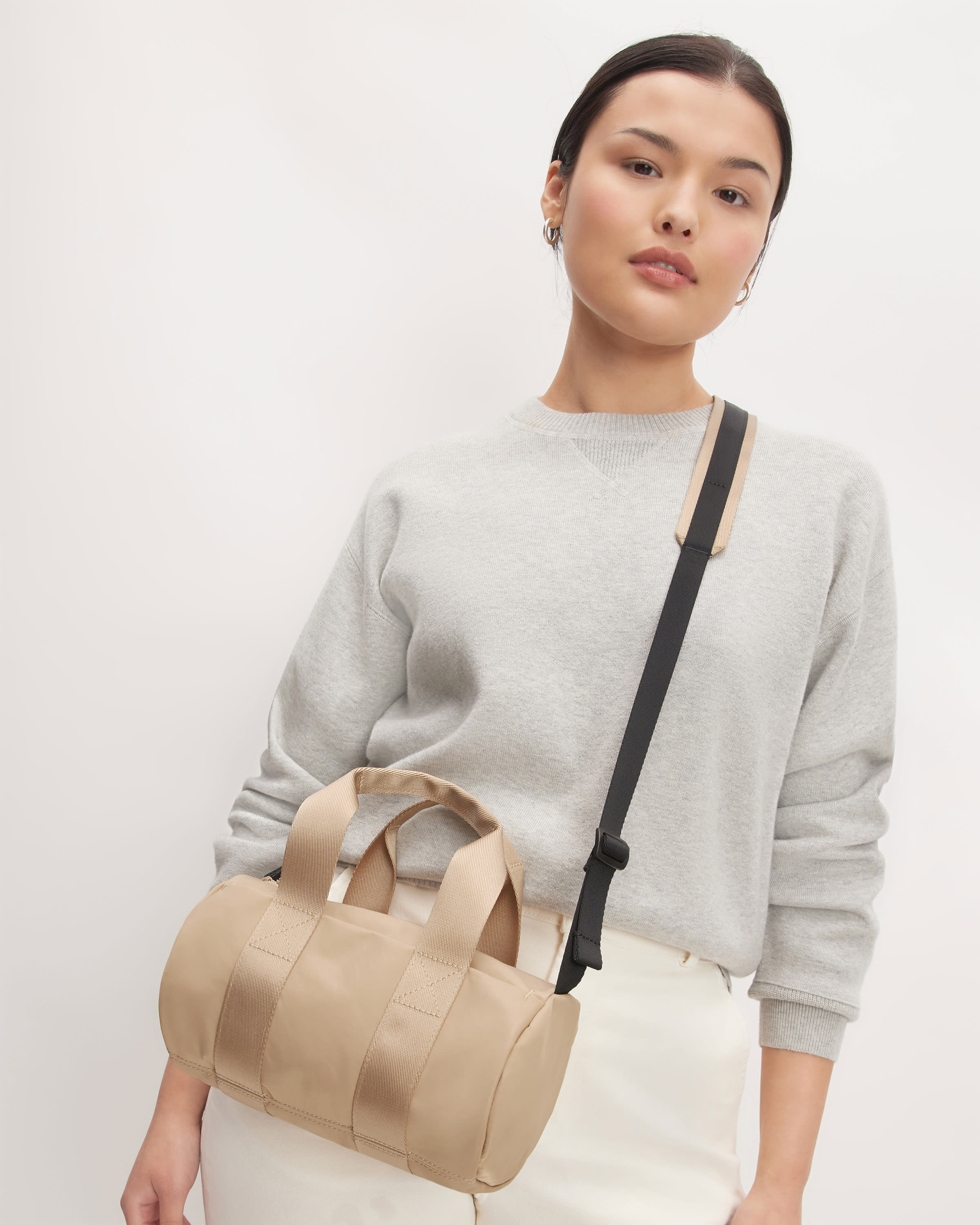 Everlane squishy shoulder bag sale