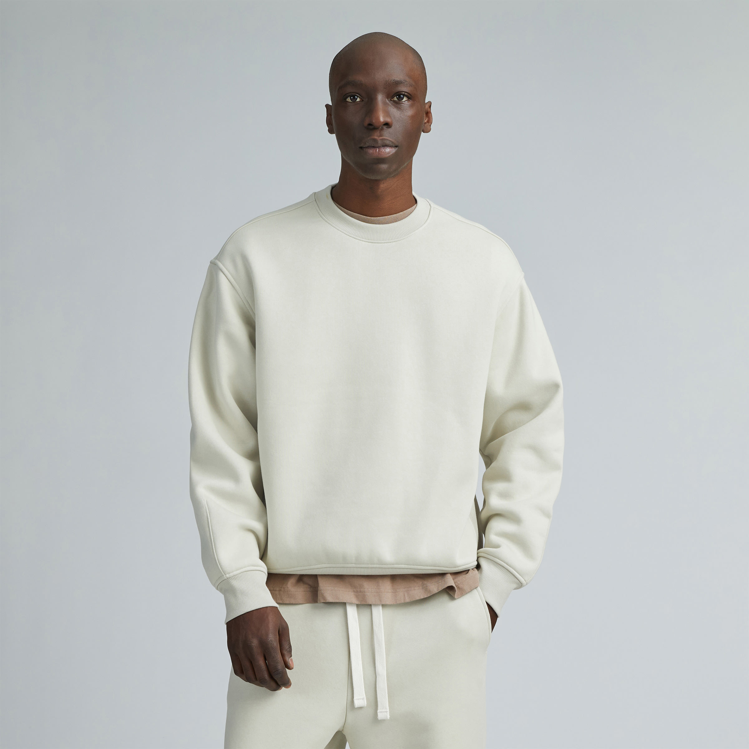 Beige crew neck deals sweatshirt
