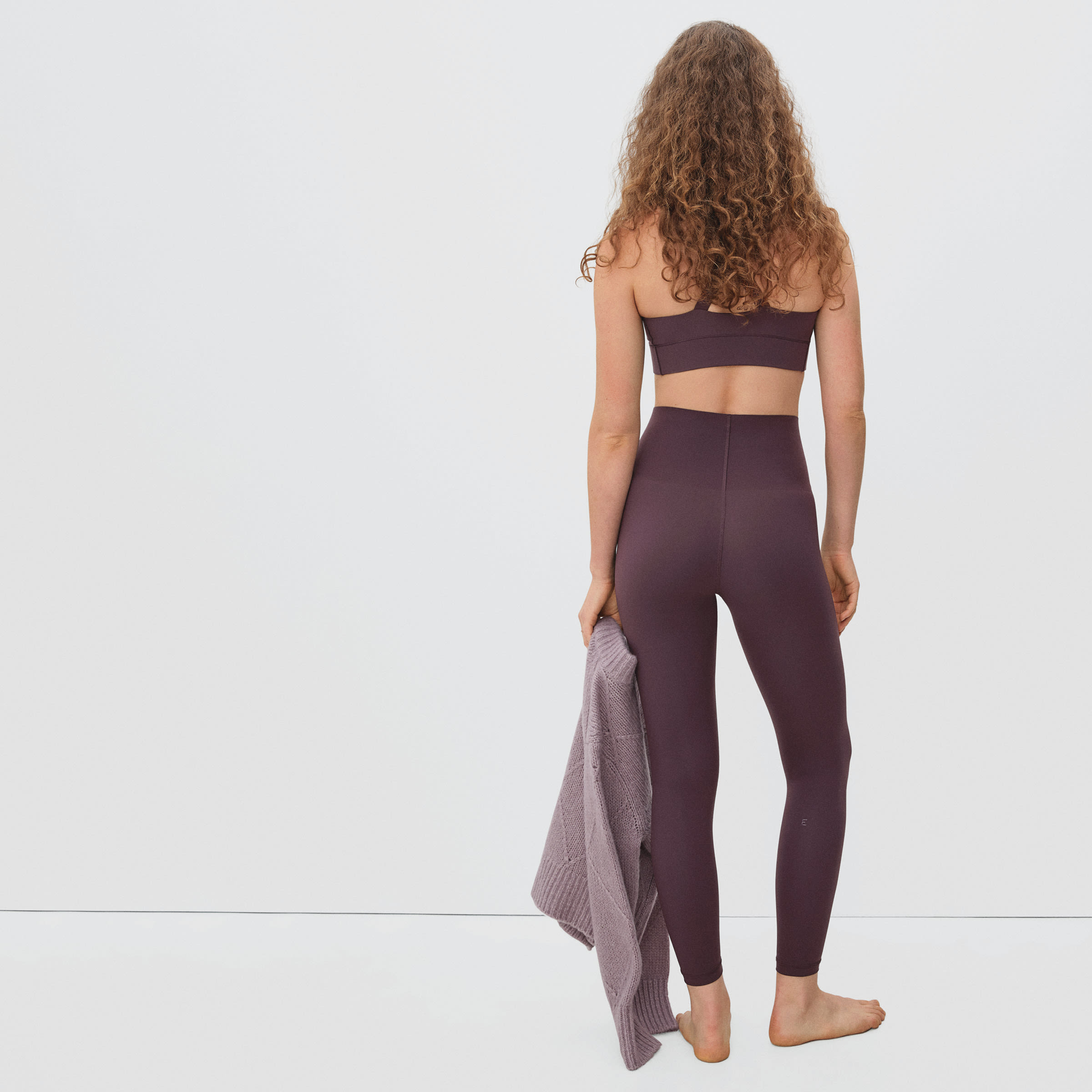 Everlane's New Workout Leggings Have an Editor's Seal of Approval