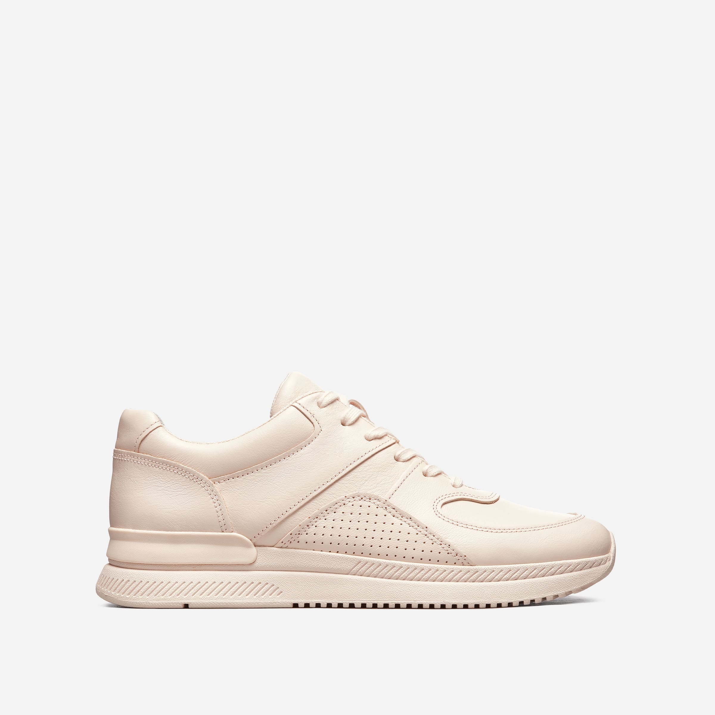 the trainer leather sneaker