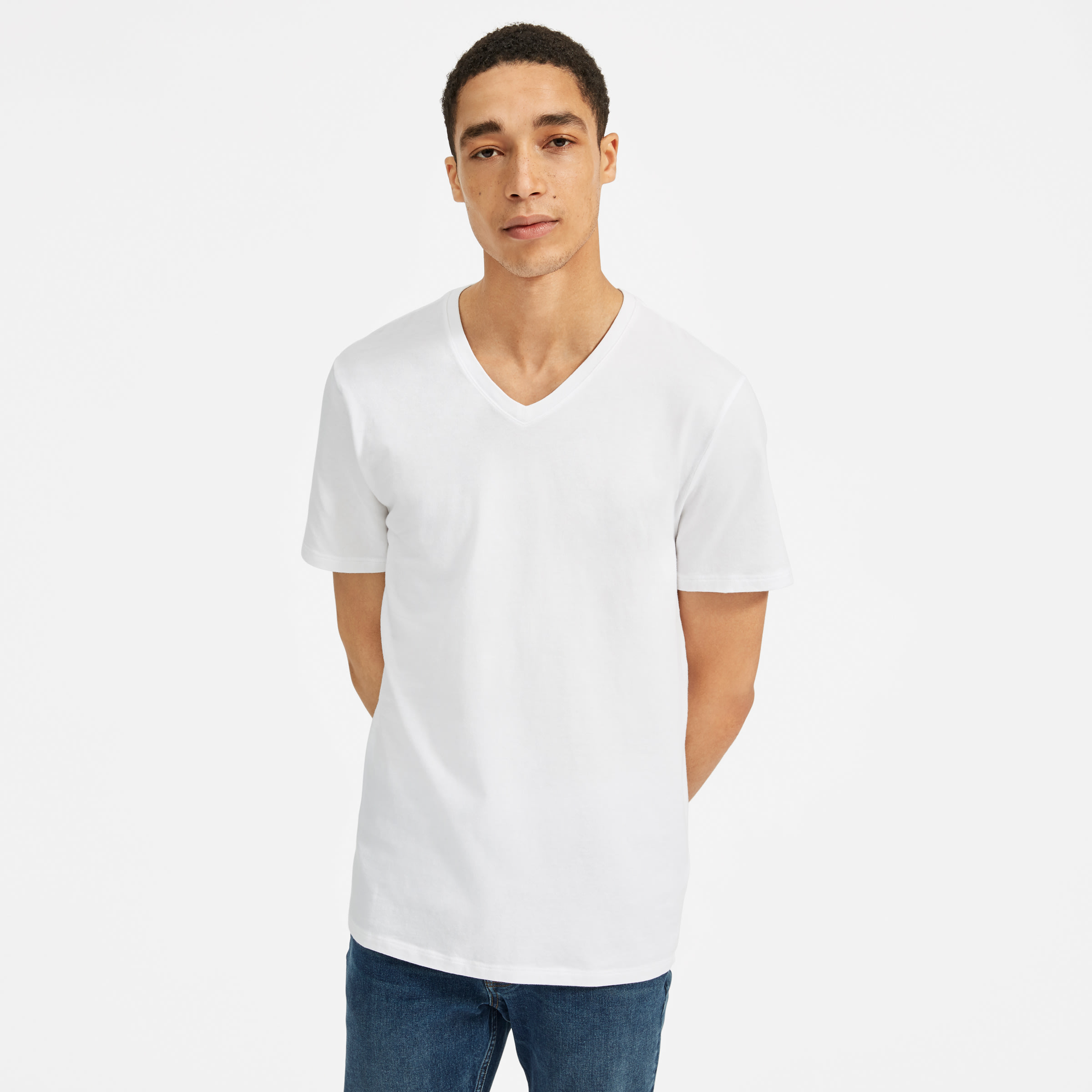 6x v neck tees