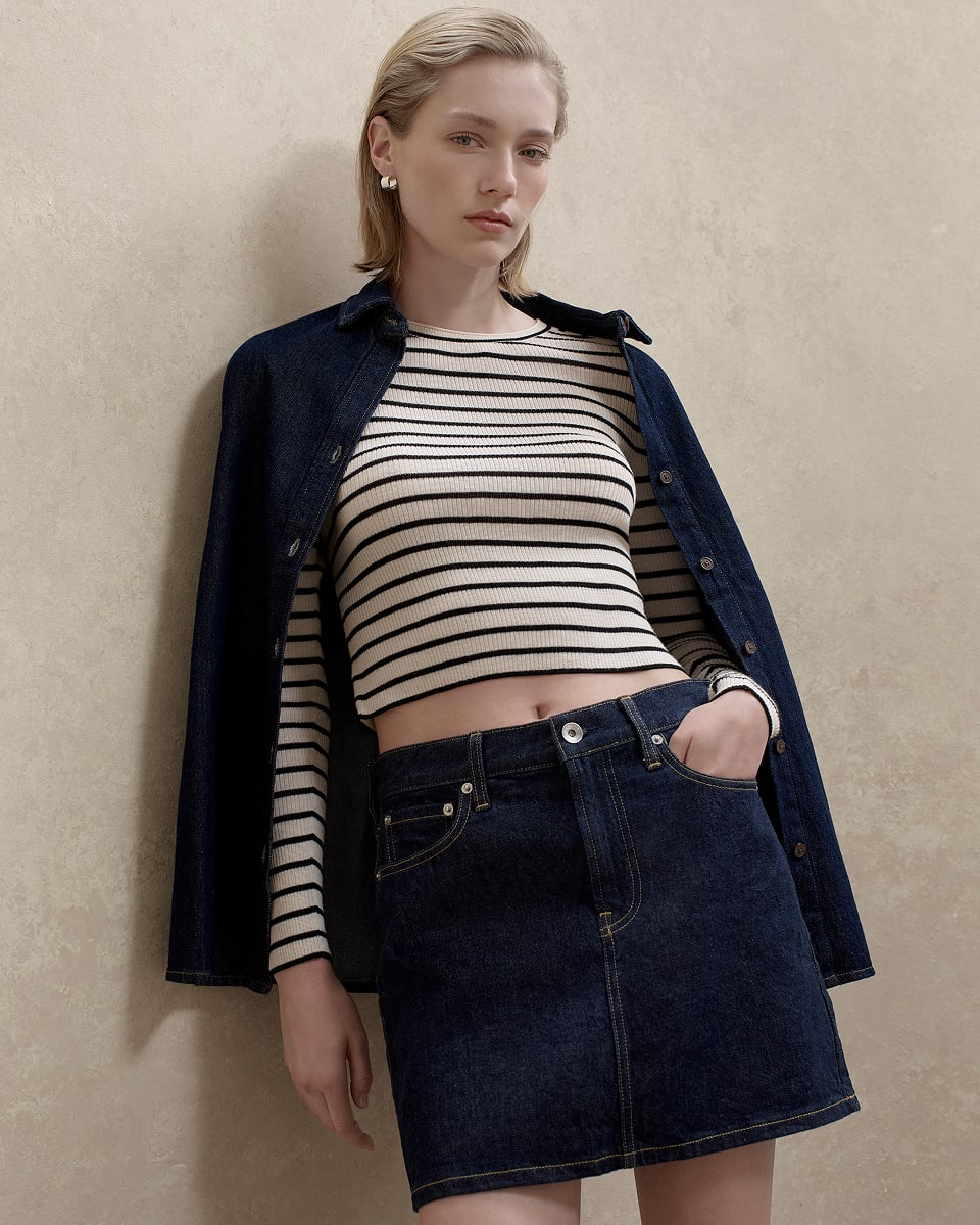 Everlane pic description