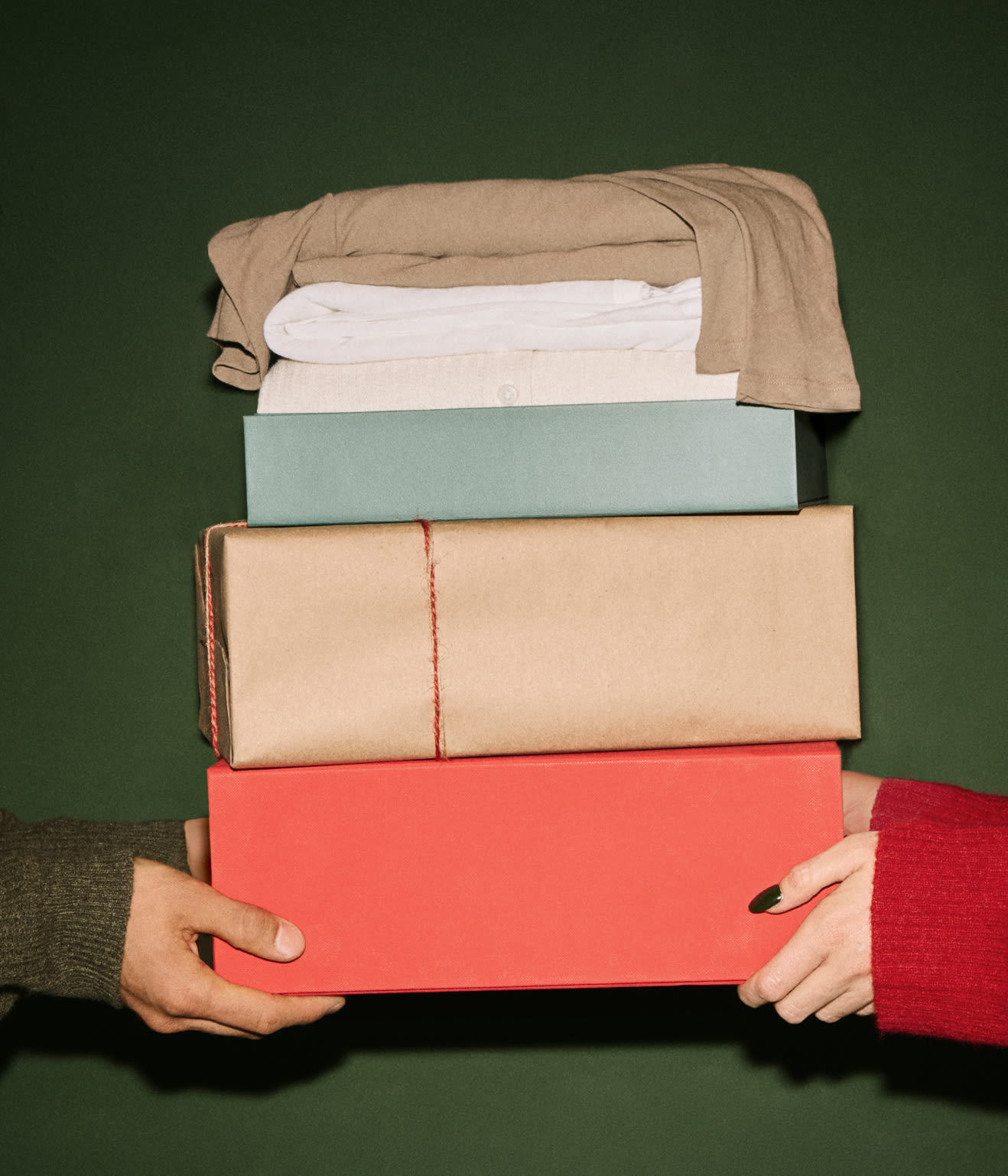 Everlane pic description