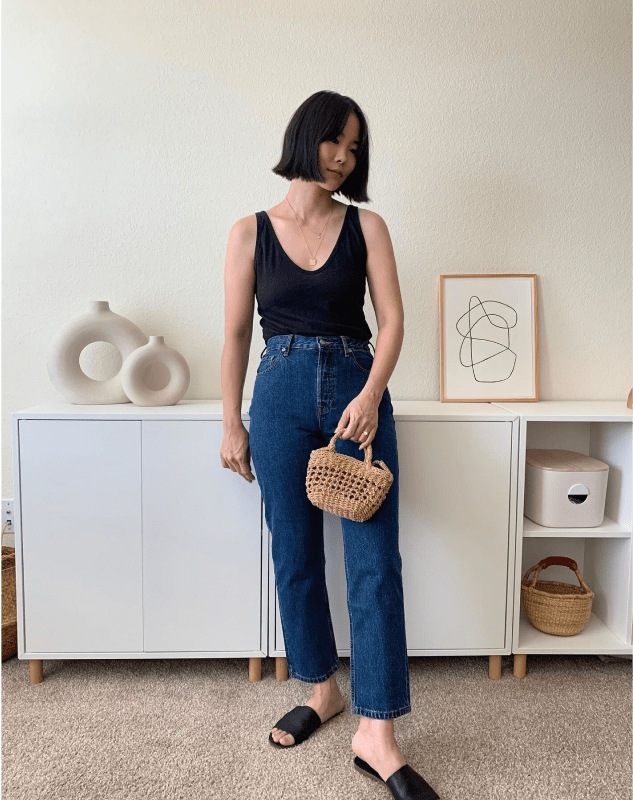 Everlane pic description