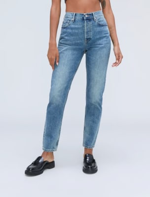 Everlane pic description