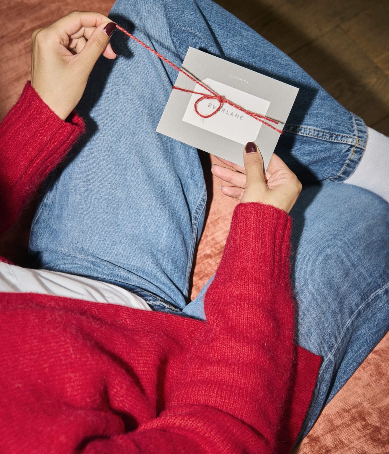 Everlane pic description